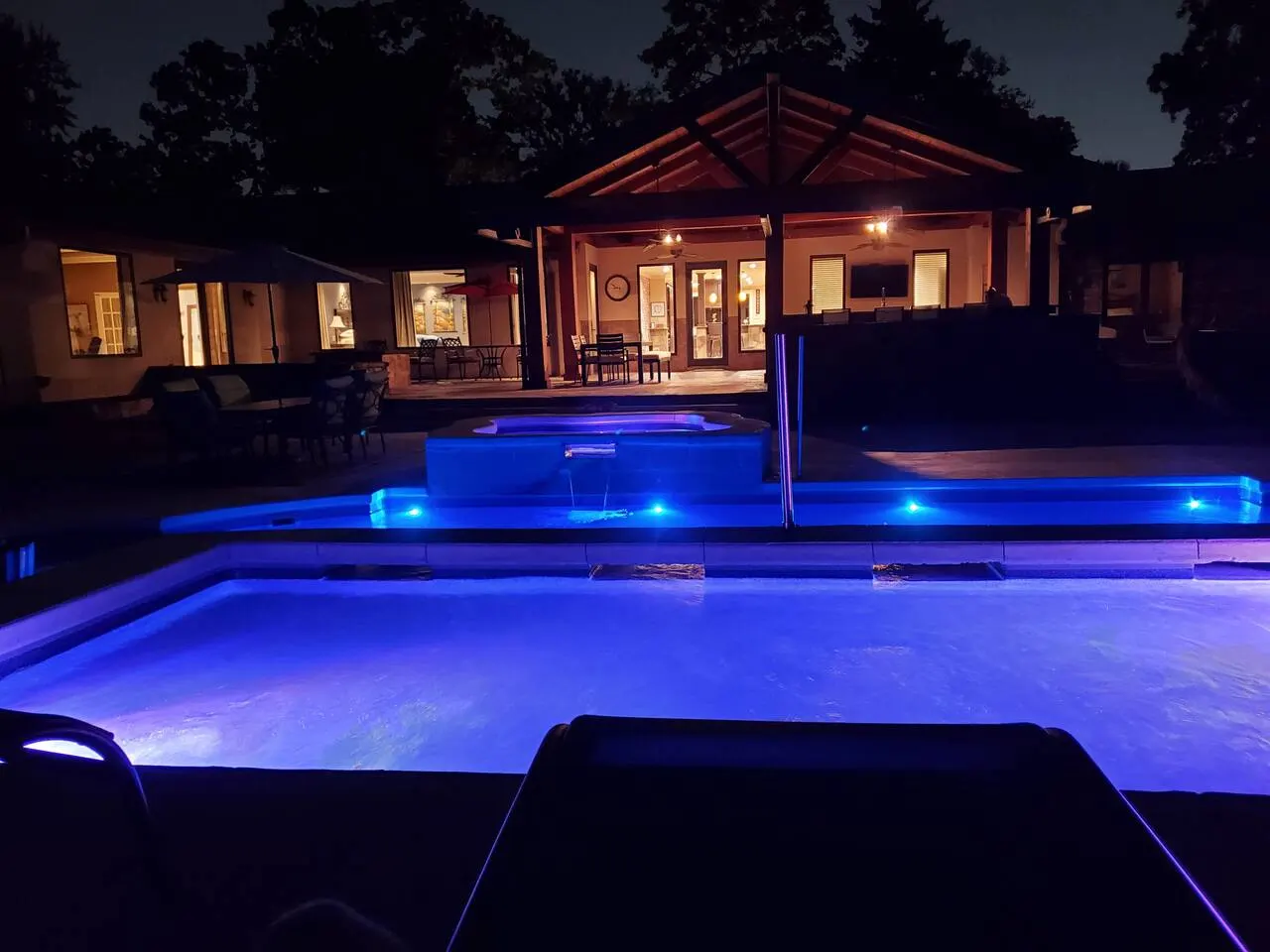 Large Vacation Retreat with Private Pool + Hot Tub