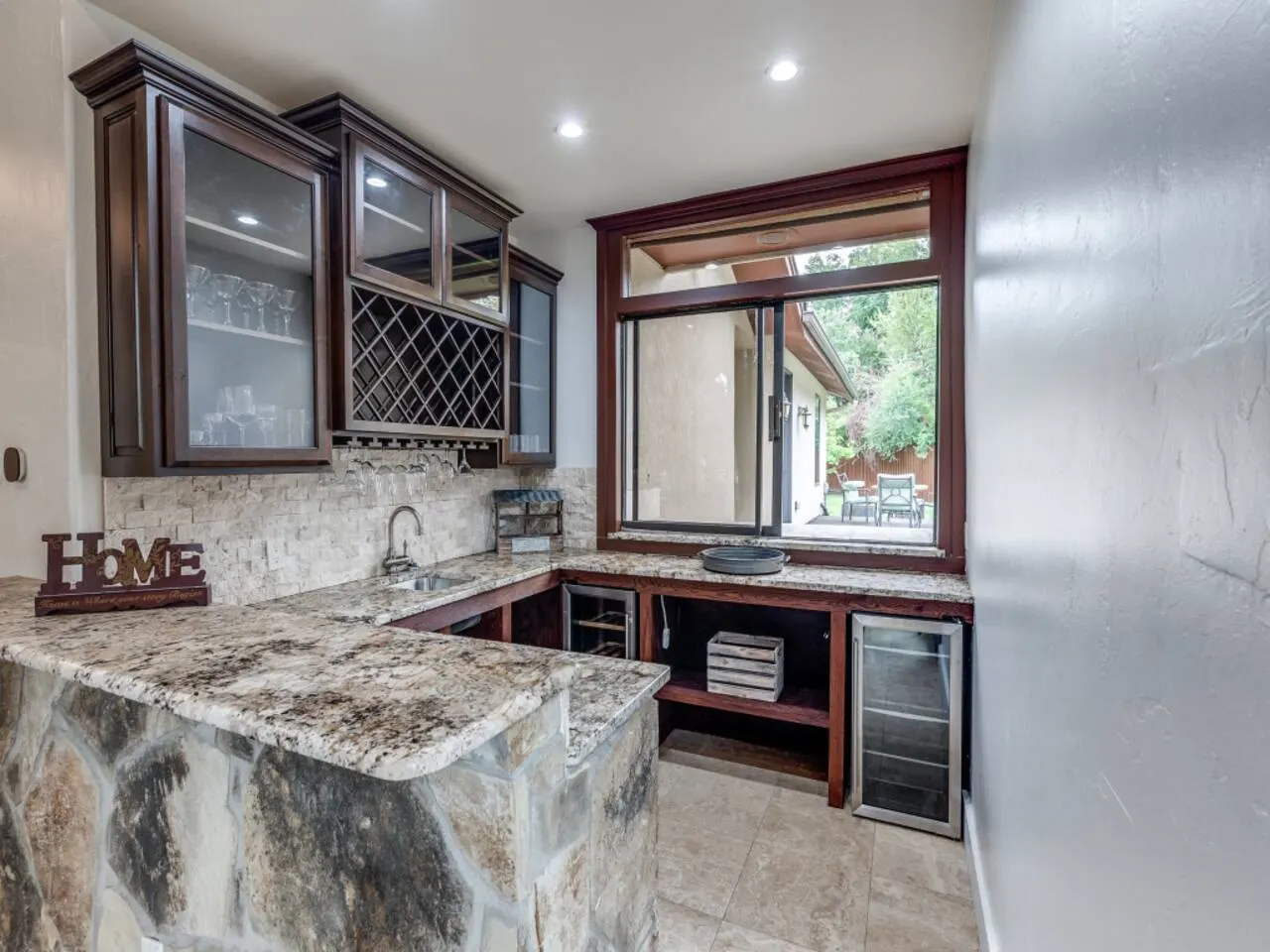 Large Vacation Retreat with Private Pool + Hot Tub 15