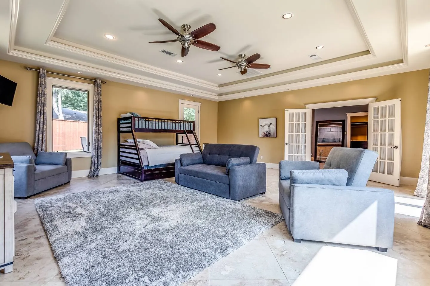 Large Vacation Retreat with Private Pool + Hot Tub 6