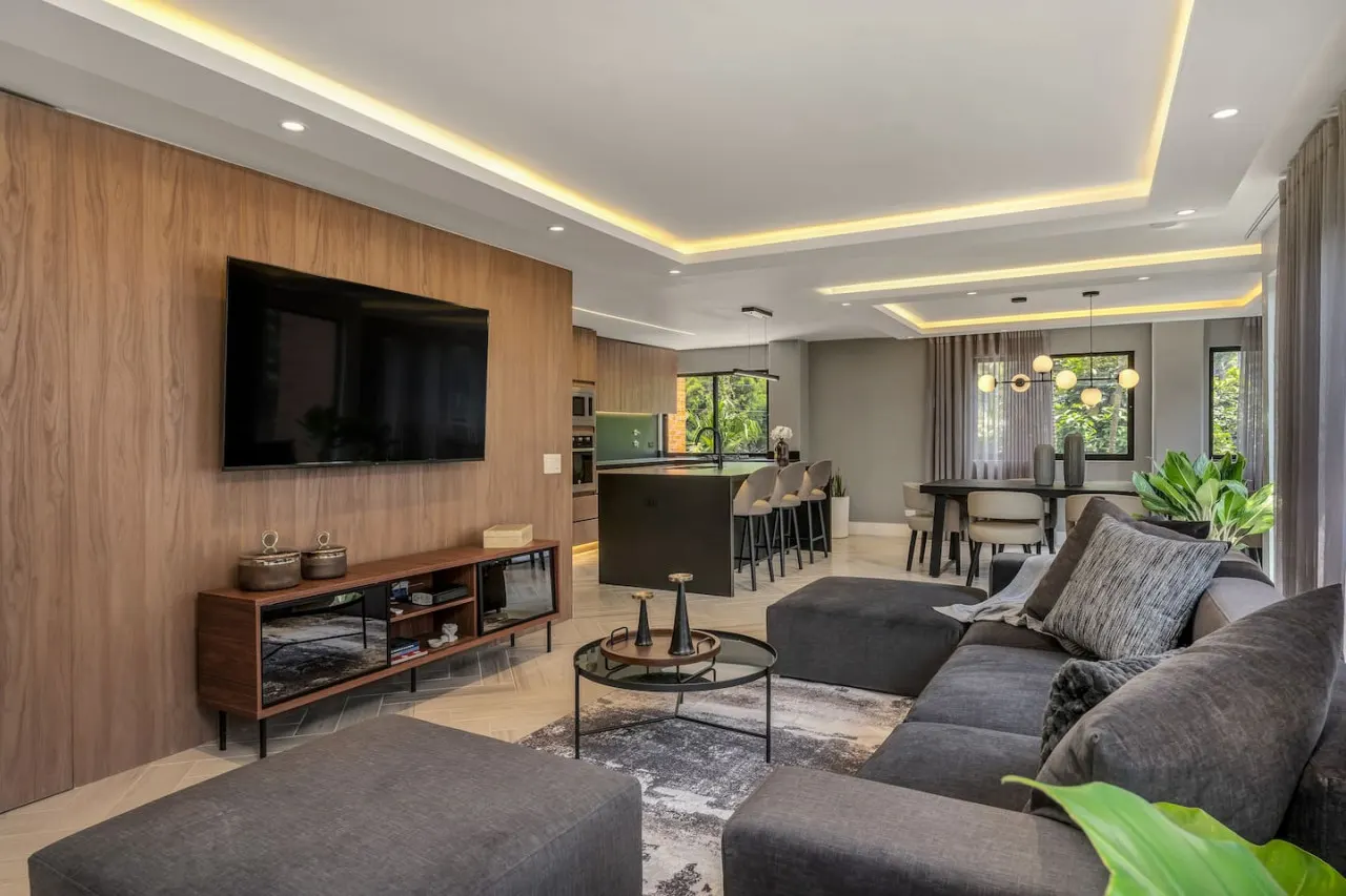 * Comfortable Heaven: 3 Bed 12