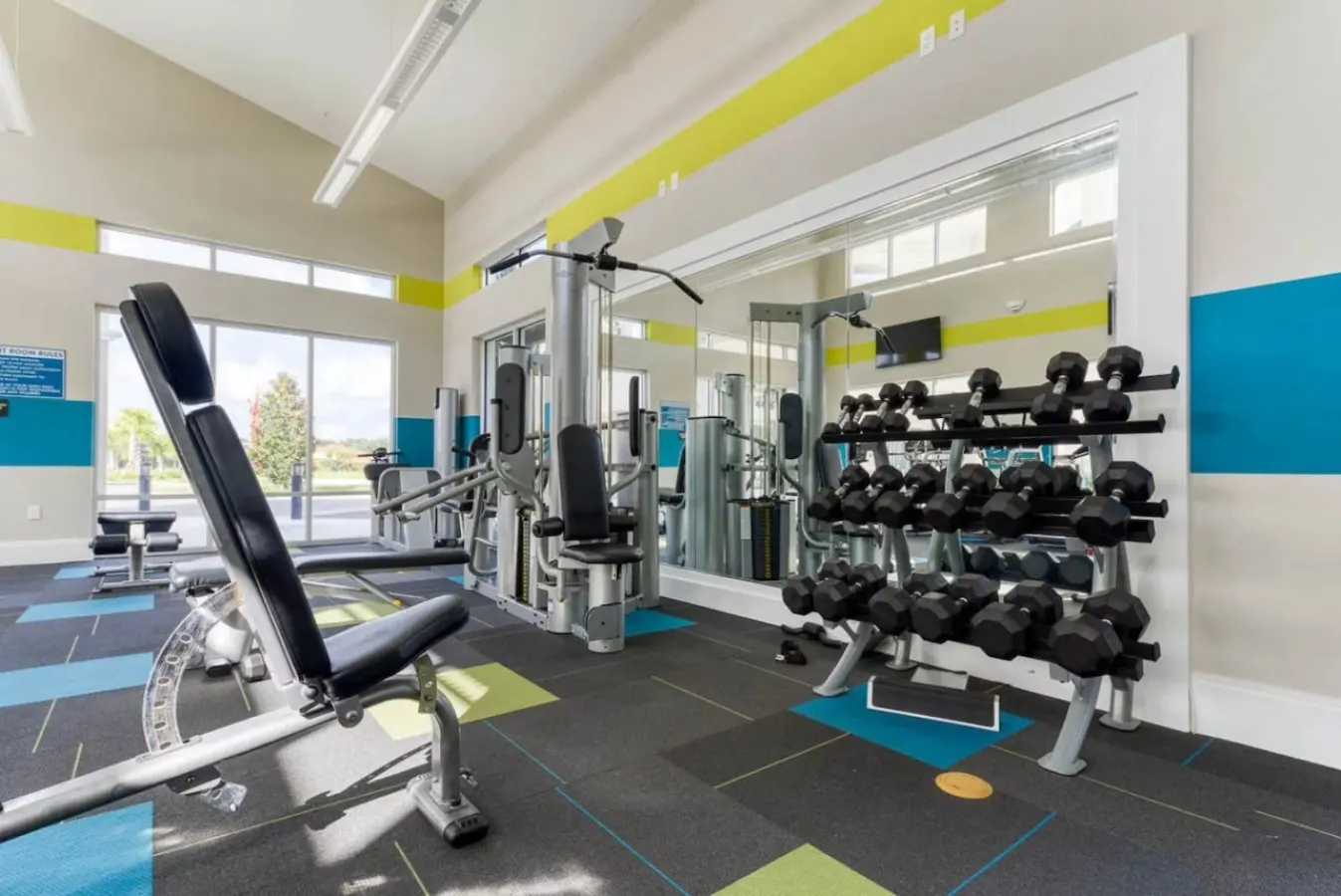 Private Pool, Hot Tub | Game Room | Gym Access — photo 4