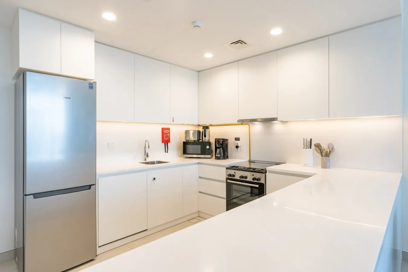 Spacious Chic Home with Great Facilities 10