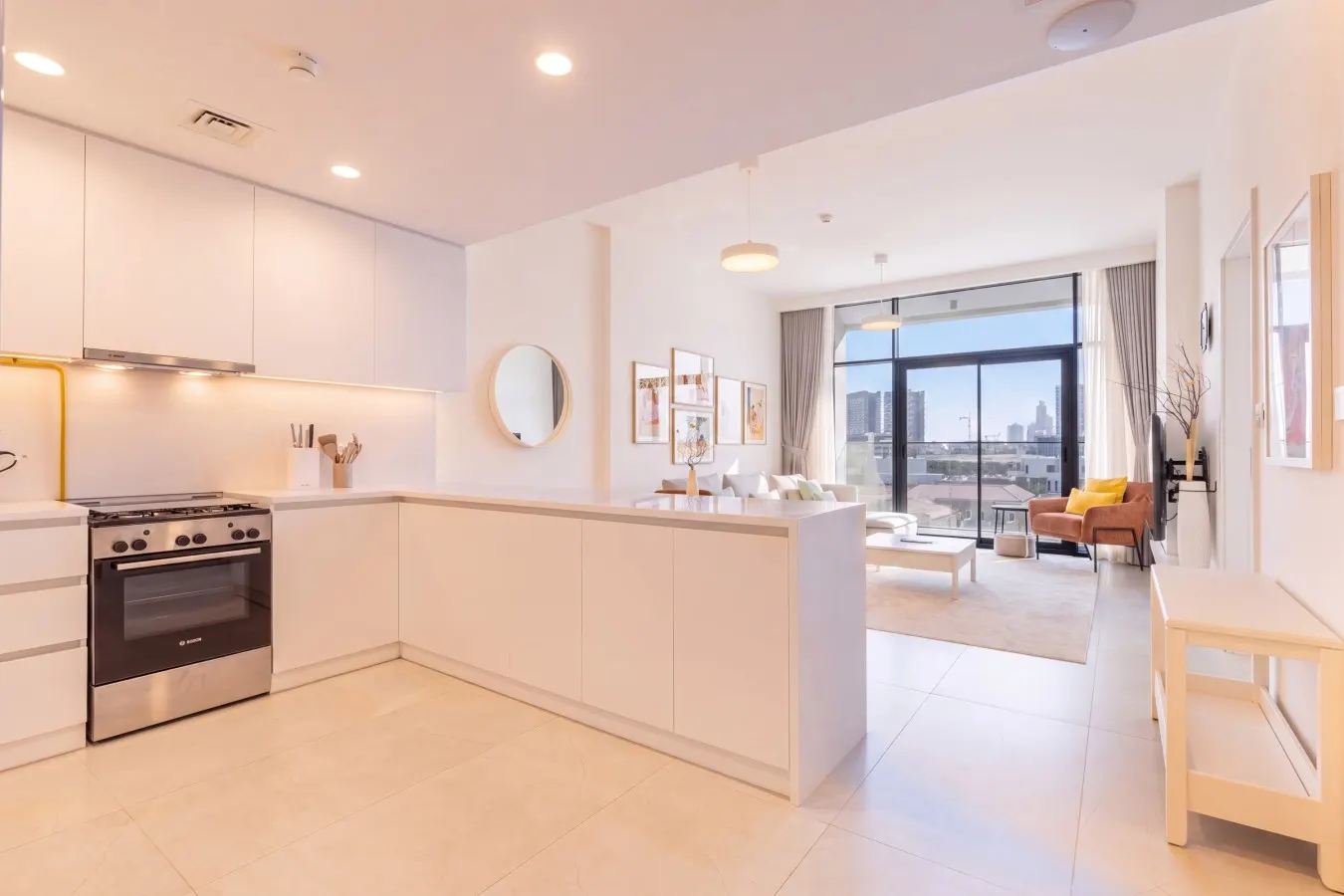 Spacious Chic Home with Great Facilities 11