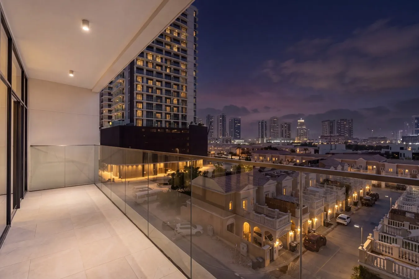 Spacious Chic Home with Great Facilities 12