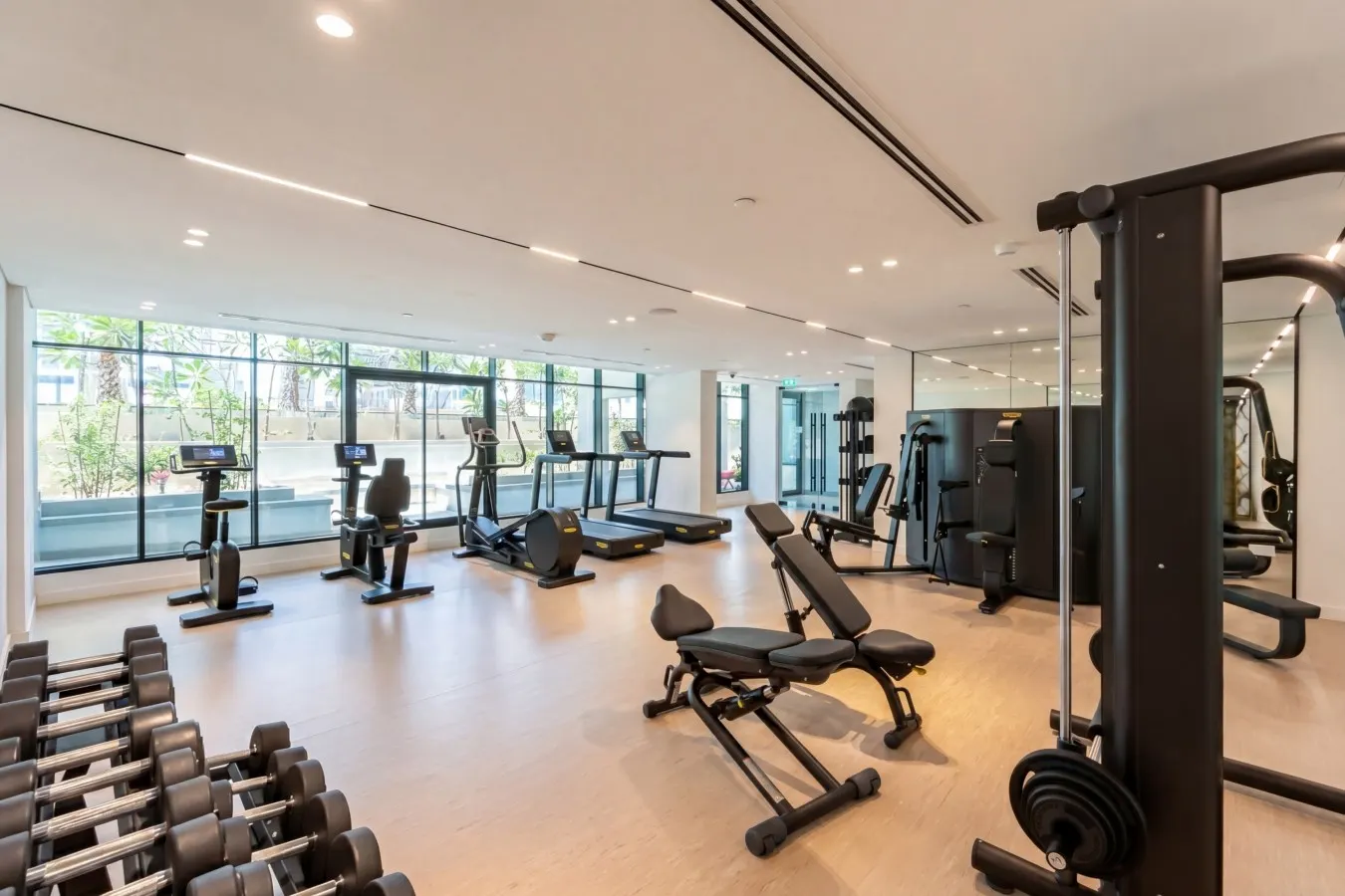 Spacious Chic Home with Great Facilities 20