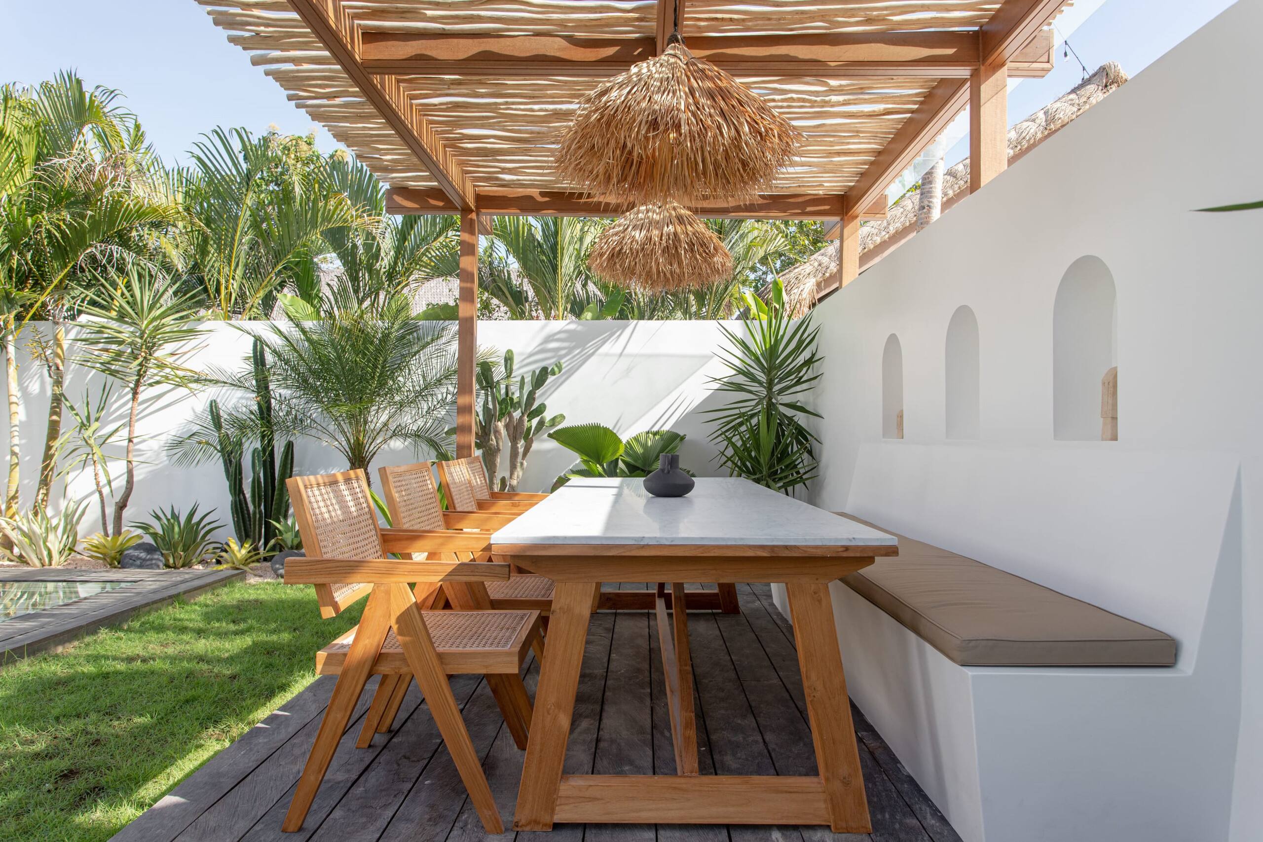The Young Villas: Luxury 4-Bedroom Villa in Bingin — photo 5