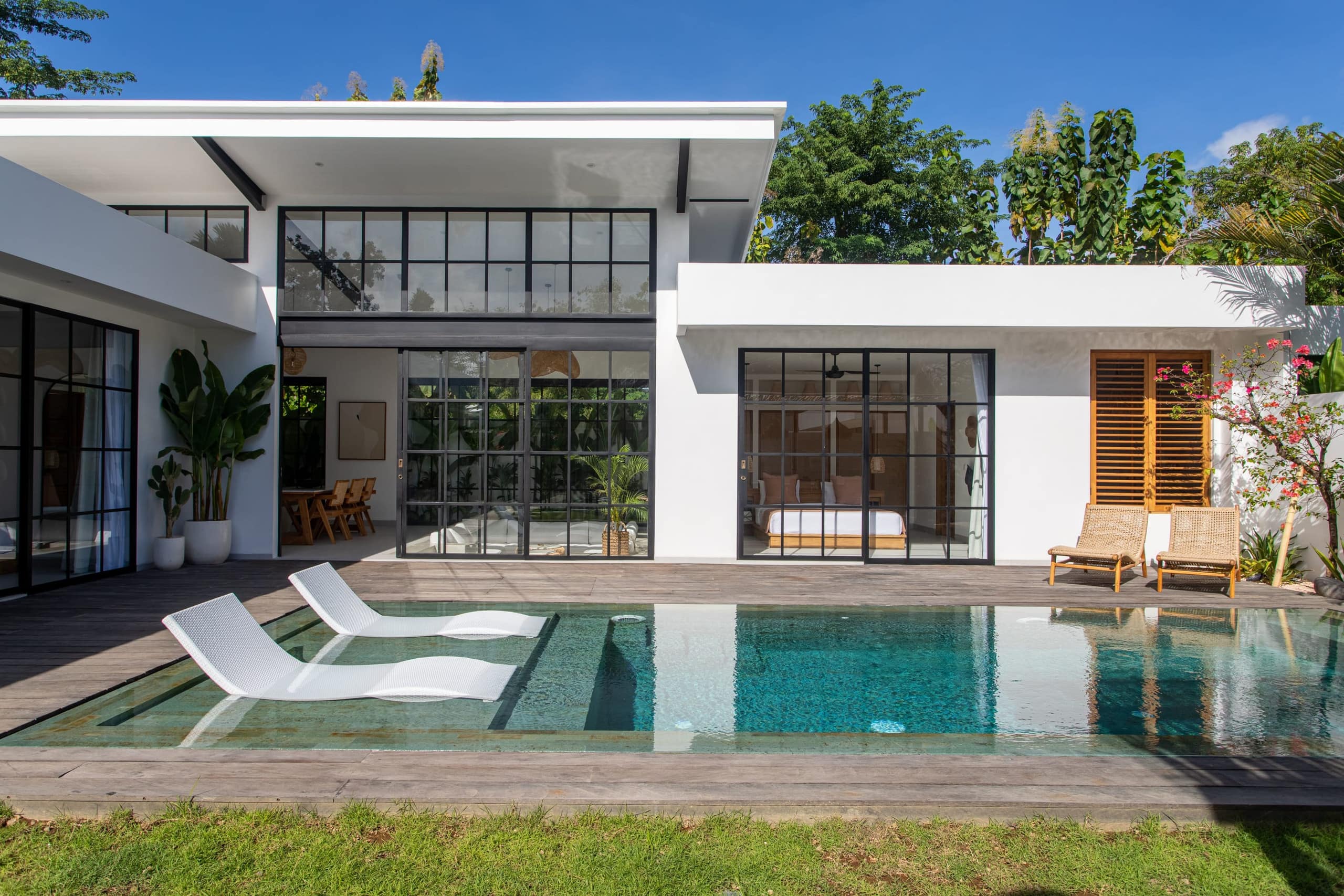 The Young Villas: Luxury 4-Bedroom Villa in Bingin