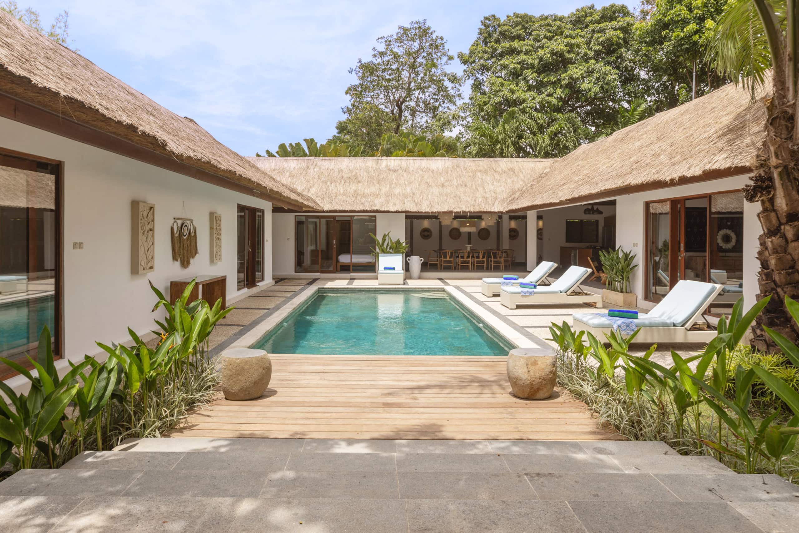 Family & Group 6/7BR villa • 1000sqm • Walk to POI
