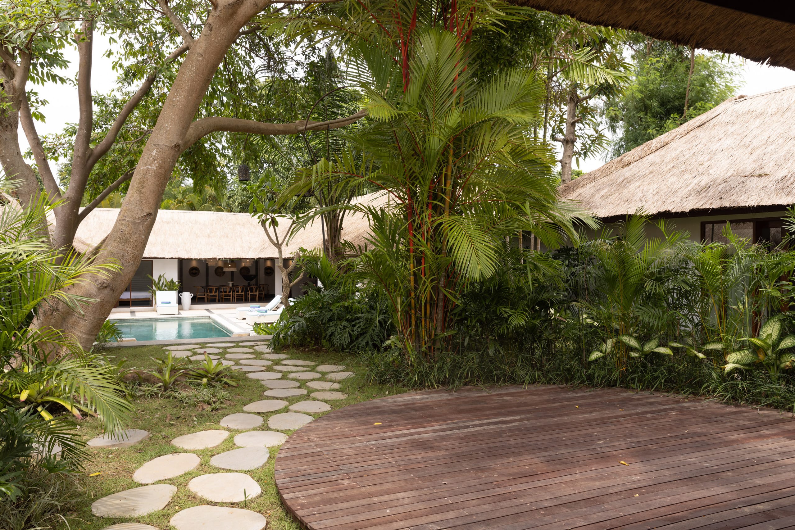 Family & Group 6/7BR villa • 1000sqm • Walk to POI 35