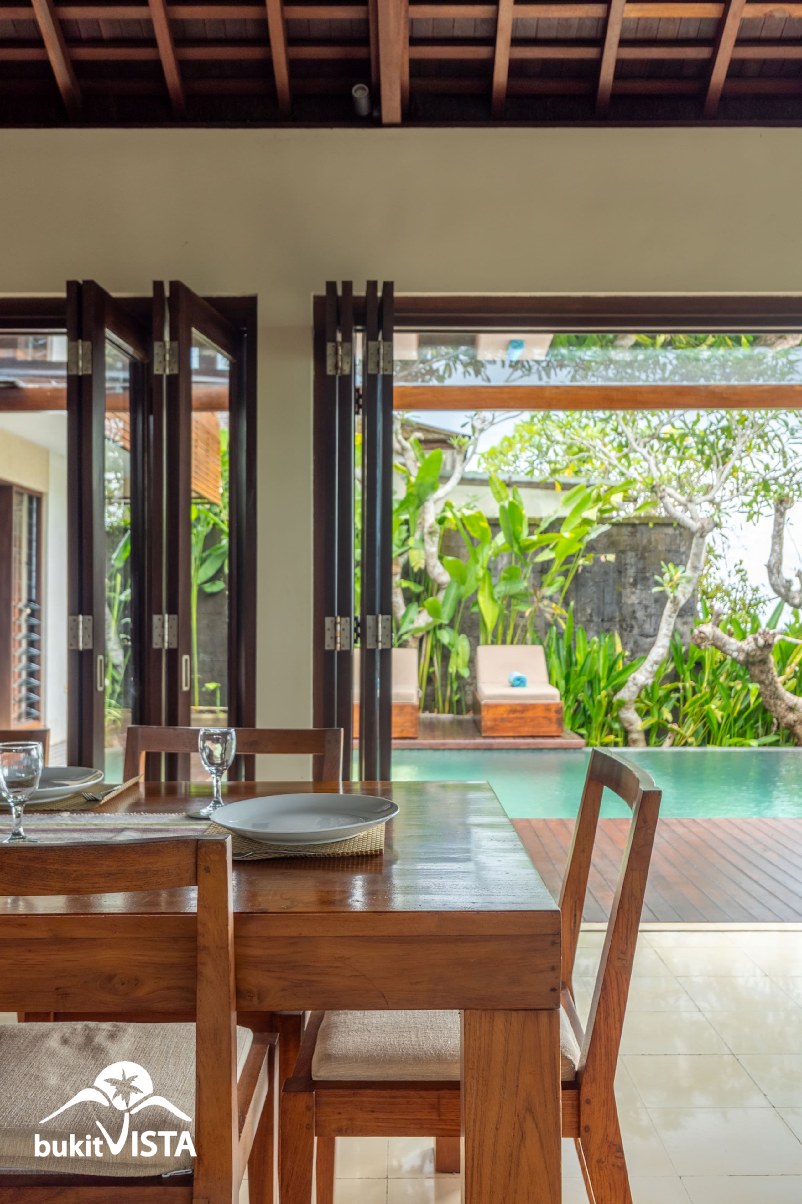 Charming Tropical Soul Escape with Pool in Ungasan 13