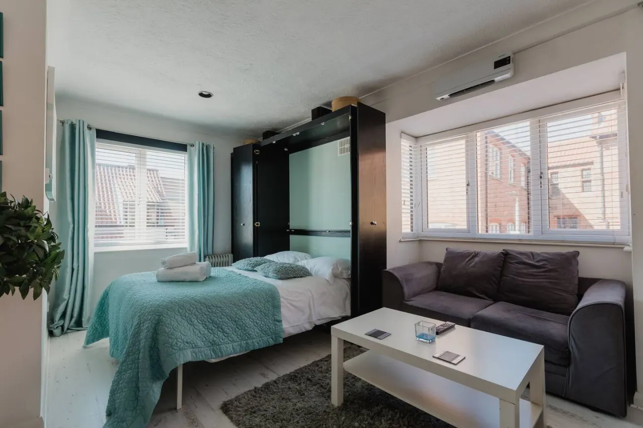 Hullidays》Trinity Suite Studio Old Town 6