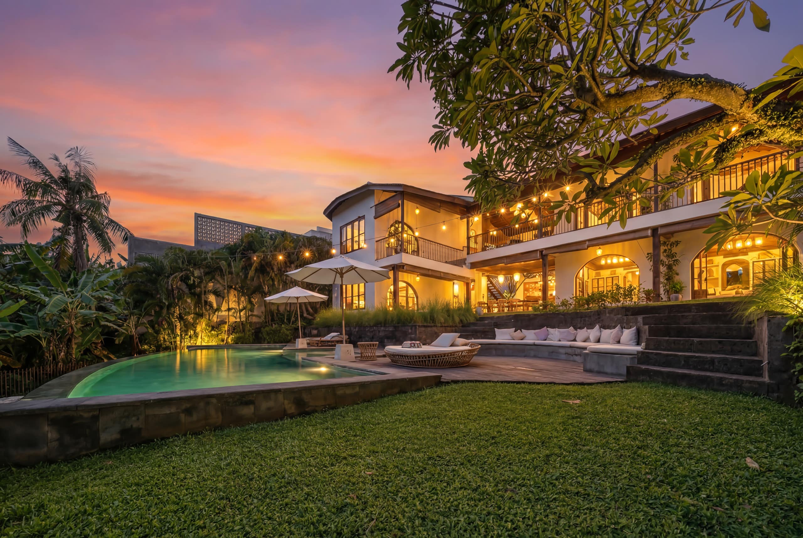 Villa Ora: Luxury Tropical 6BR Villa in Canggu! 6