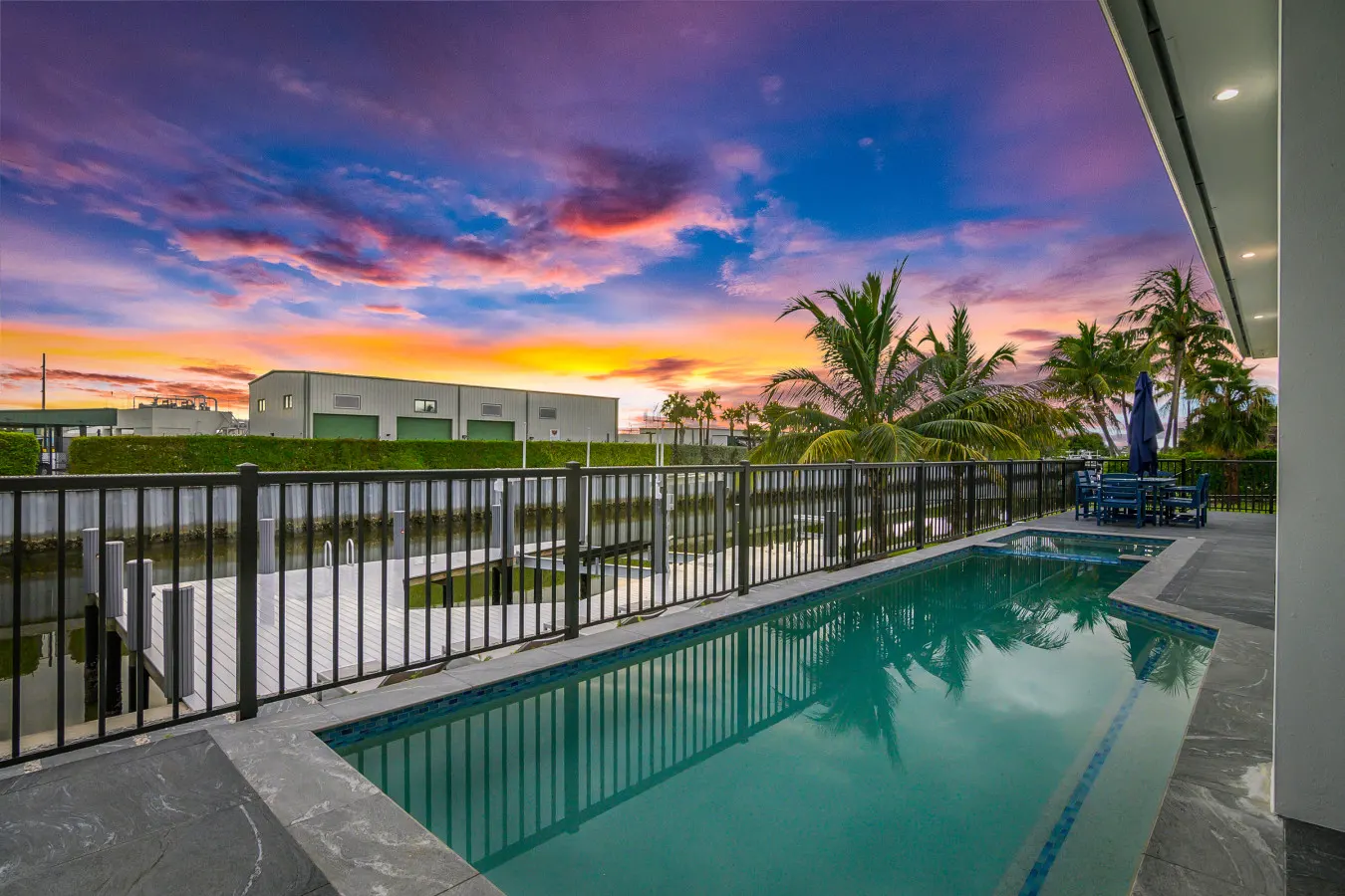 Marco Premium Escape/Waterfront 6