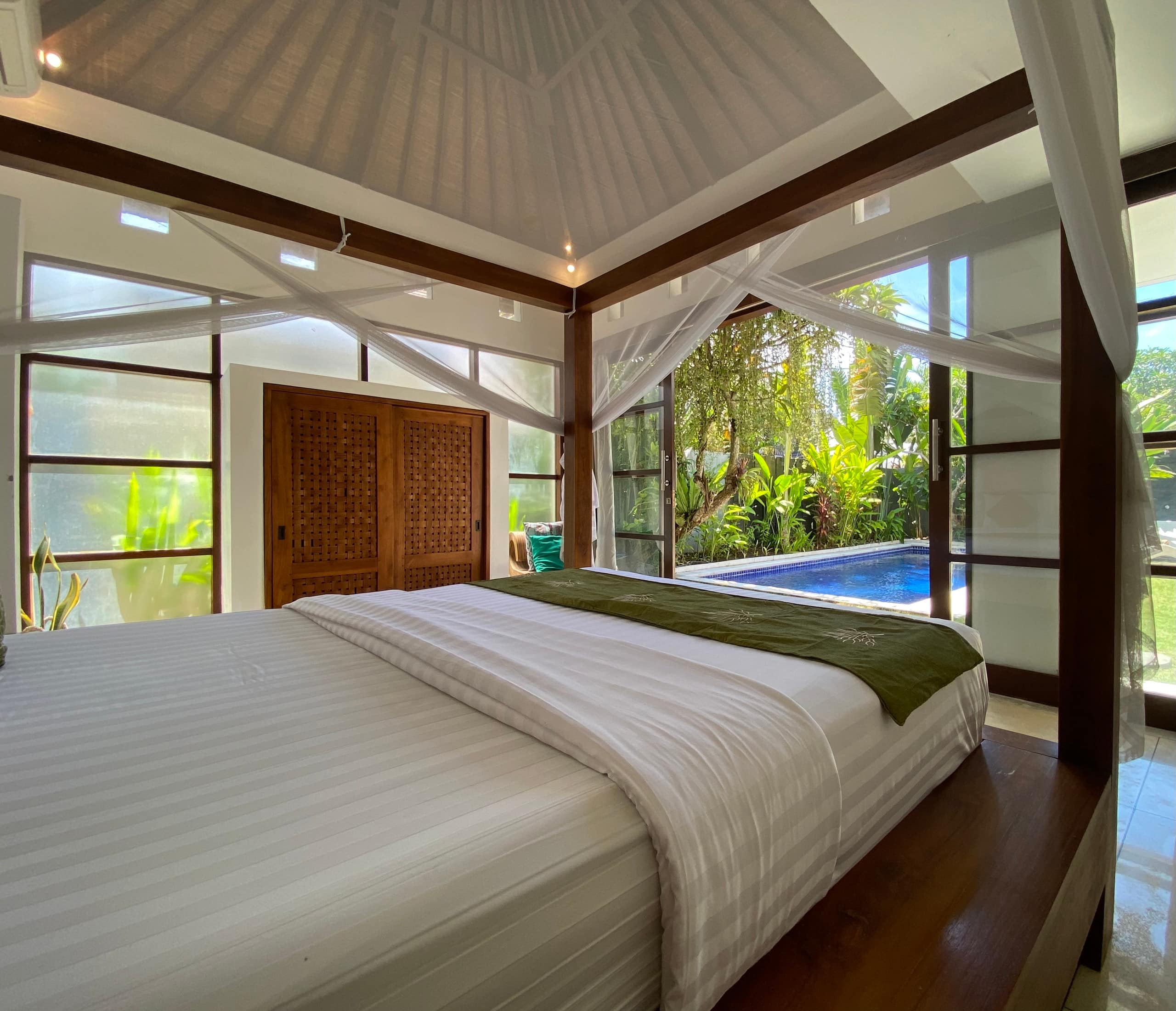 Spacious Villa in Petitenget Top Location — photo 3