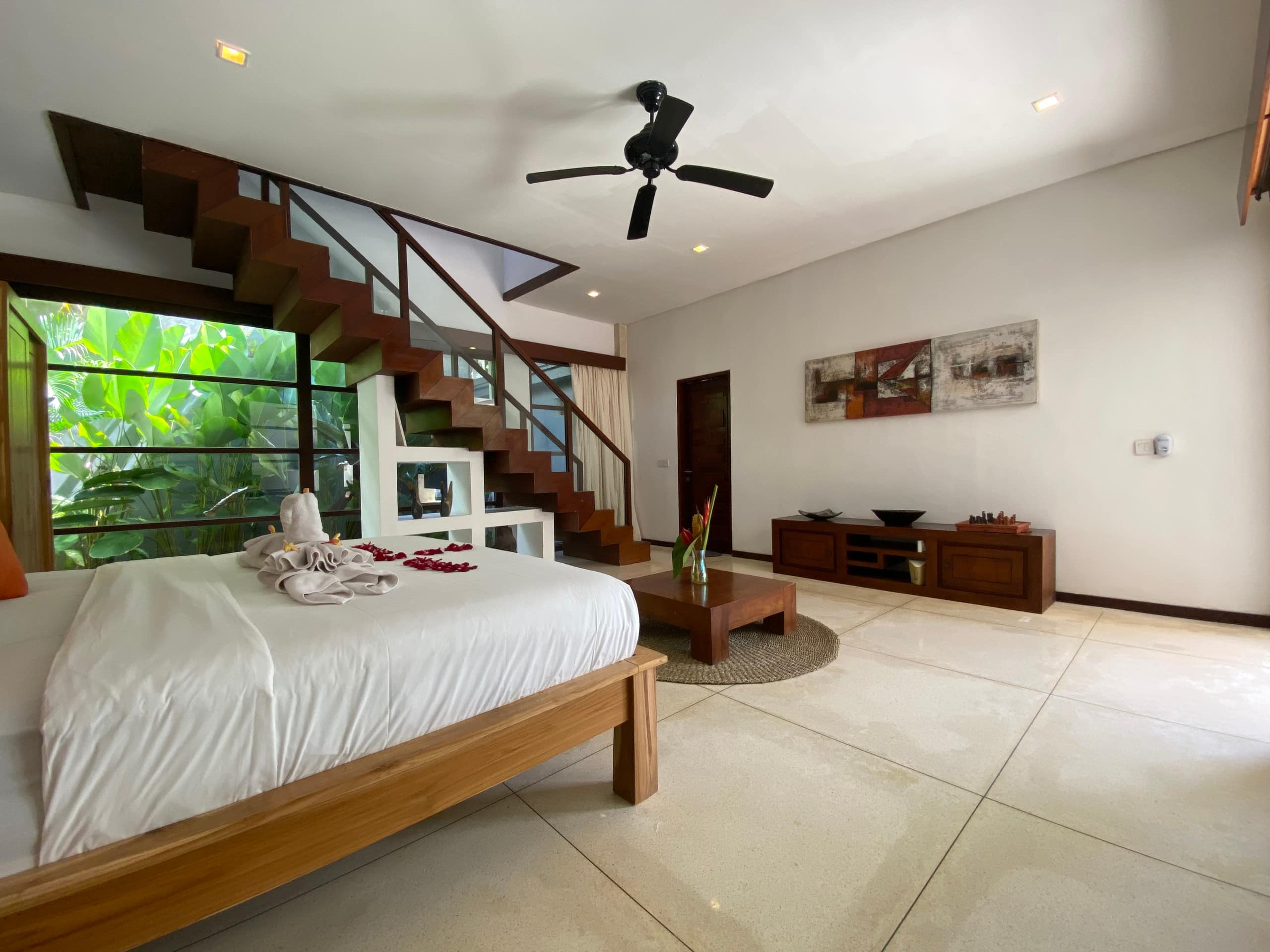 Spacious Villa in Petitenget Top Location 27
