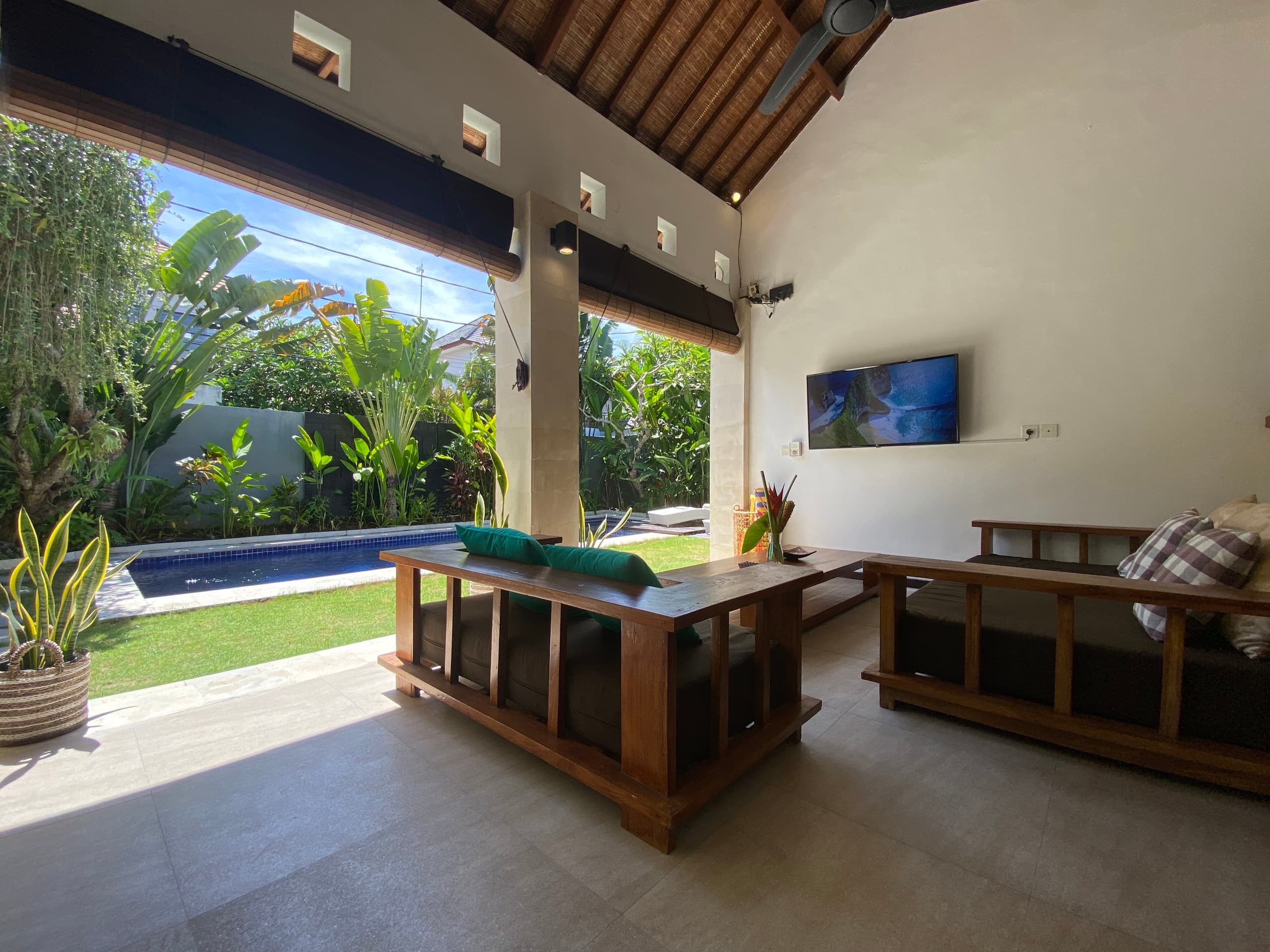Spacious Villa in Petitenget Top Location 10