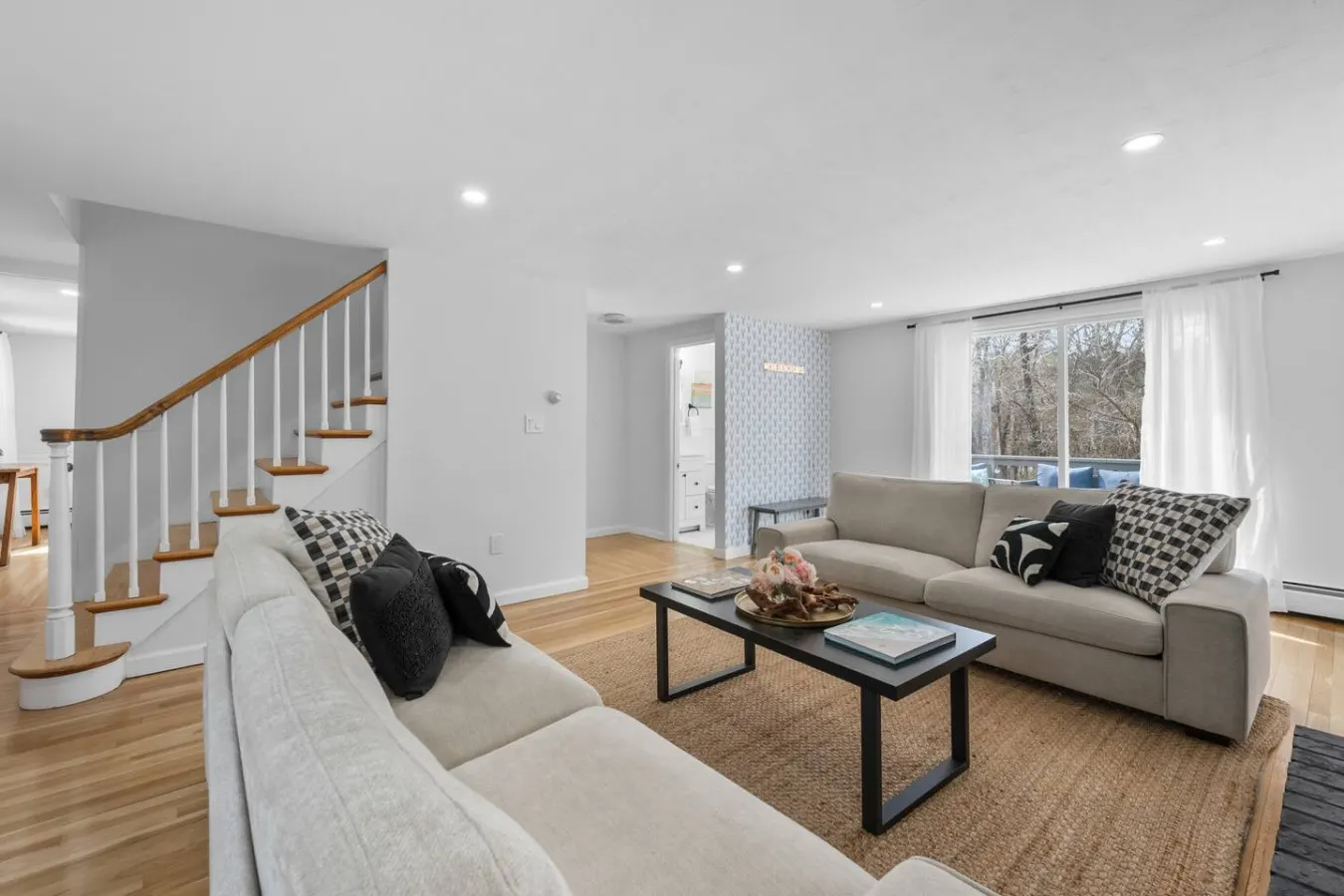 Stunning Renovated Home Near Chatham & Beaches 20