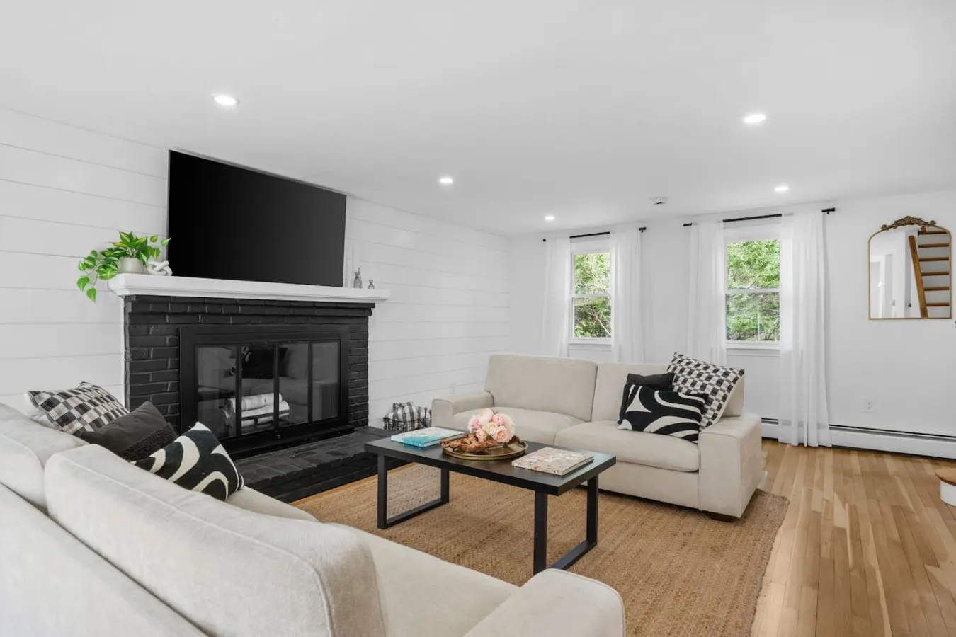 Stunning Renovated Home Near Chatham & Beaches — photo 5