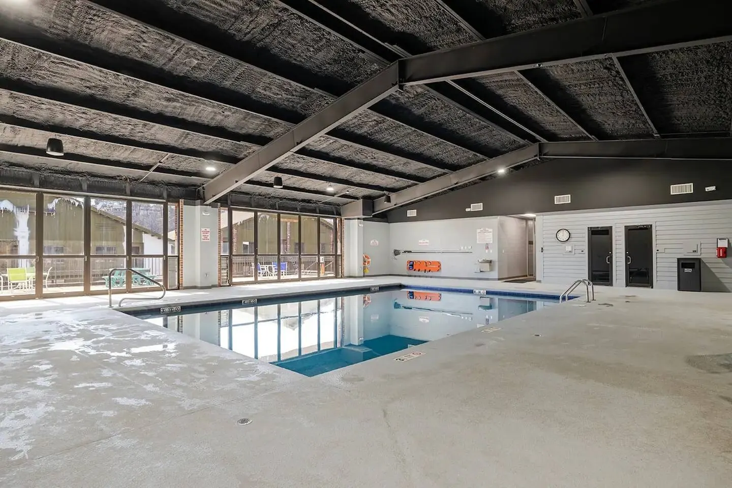 Roark Valley Resort A103 - Poolside 1 bedroom getaway 15