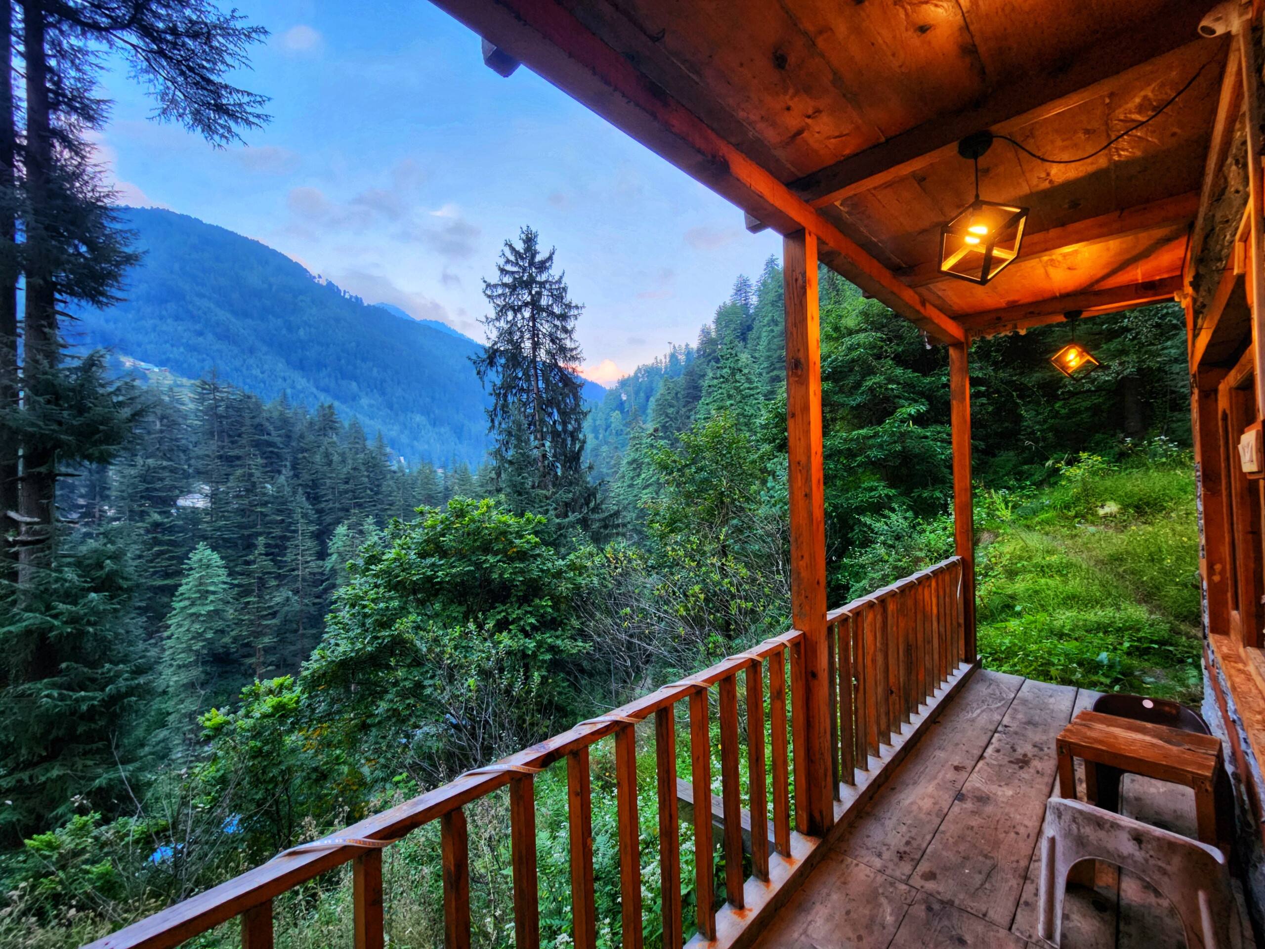 🏡JUNGLE TRAILS COTTAGE🌲SMART TV AND POWER BACKUP 2