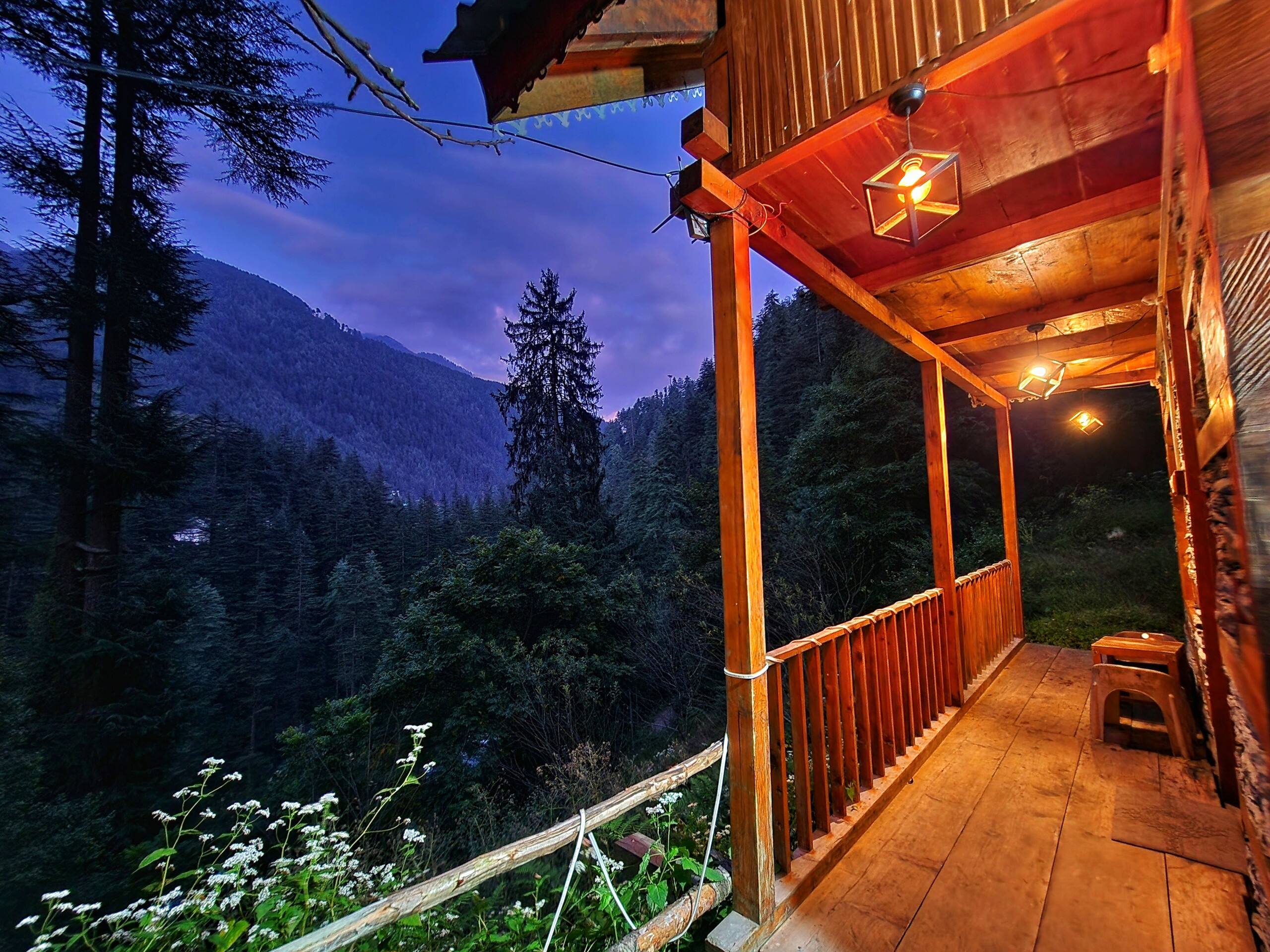 🏡JUNGLE TRAILS COTTAGE🌲SMART TV AND POWER BACKUP 28