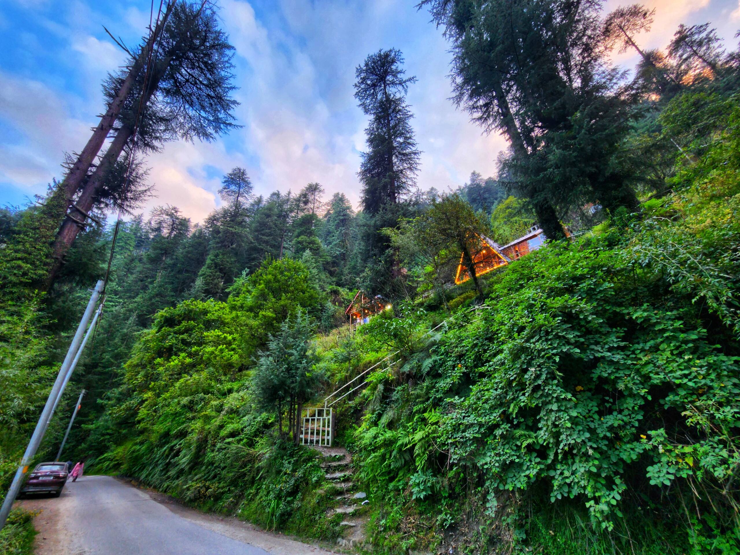 🏡JUNGLE TRAILS COTTAGE🌲SMART TV AND POWER BACKUP 33
