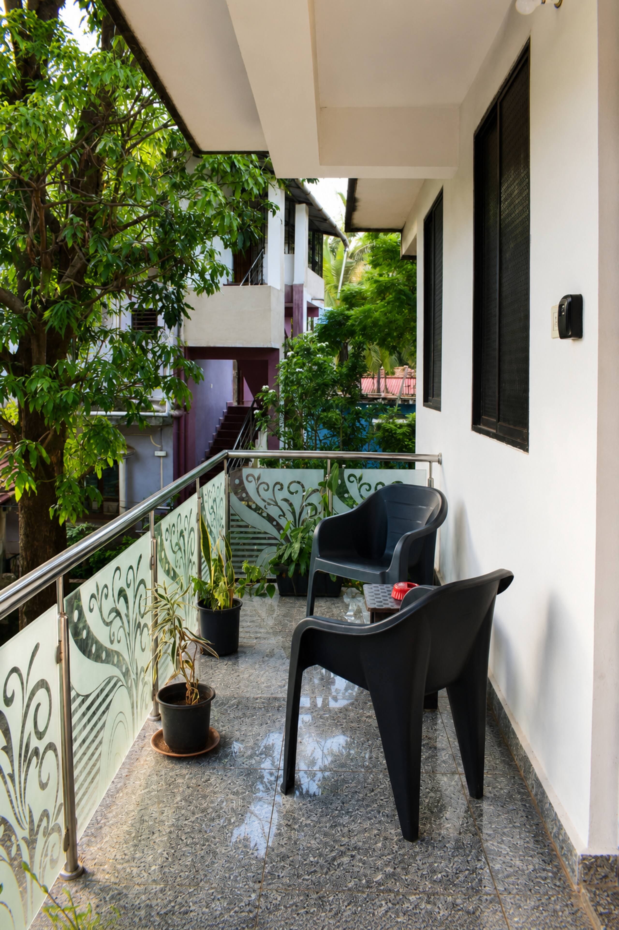 Amber by Yara Yaras, Rajbagh, Palolem 3