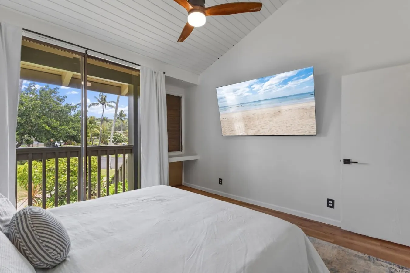 ~NEW~ Modern Aloha at Turtle Bay Golf Course 6