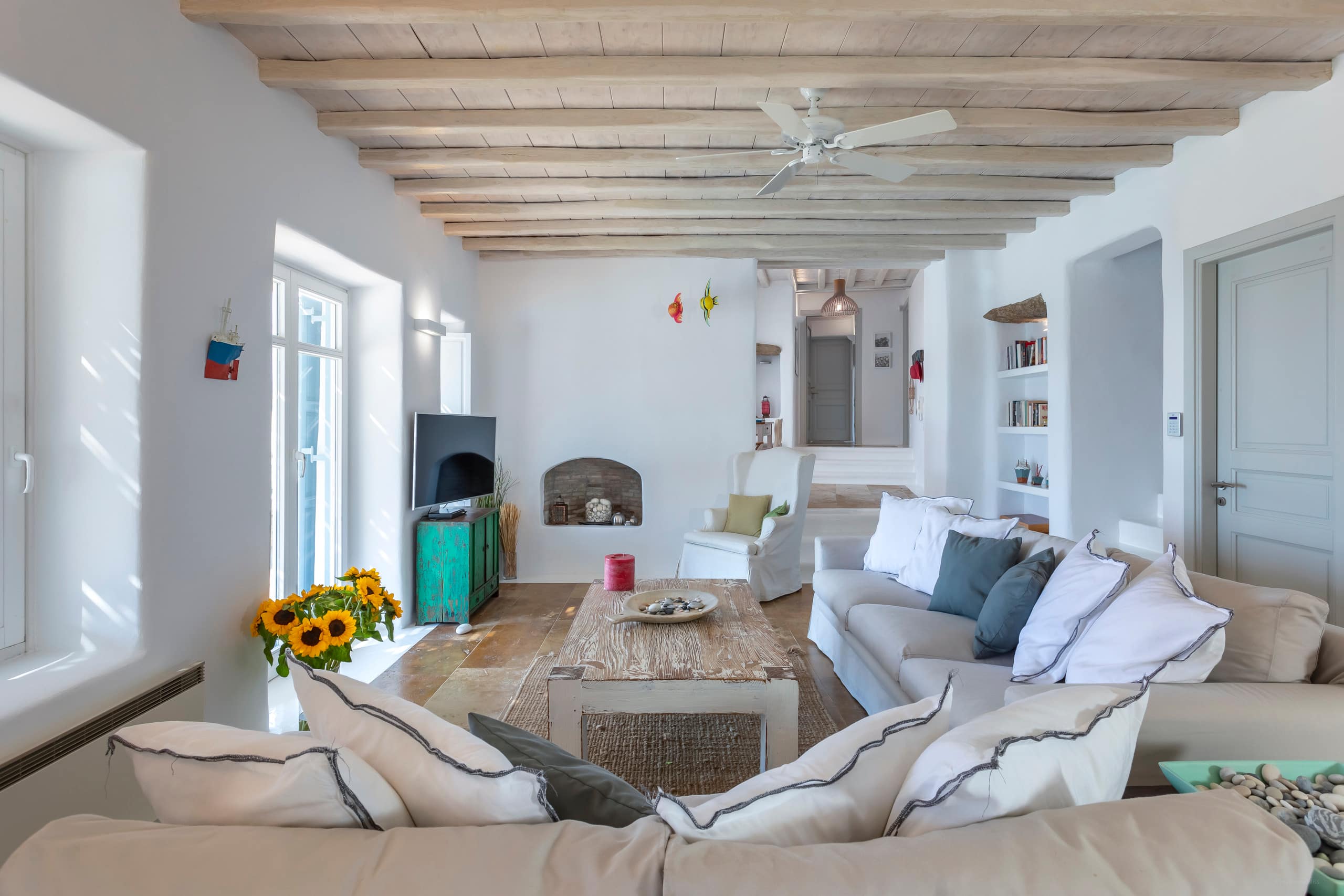 Mykonos.bliss Cyanea 9