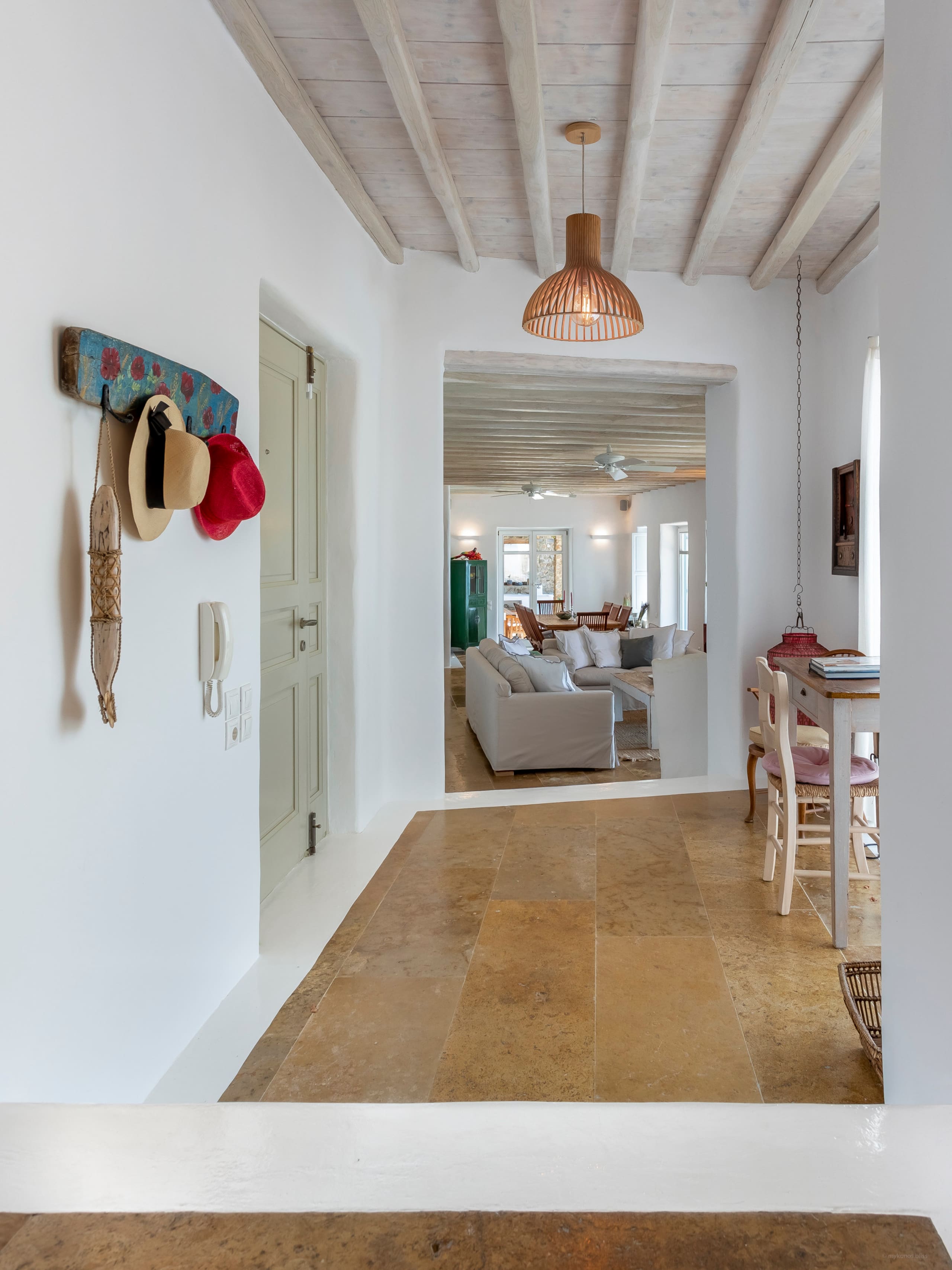 Mykonos.bliss Cyanea 10