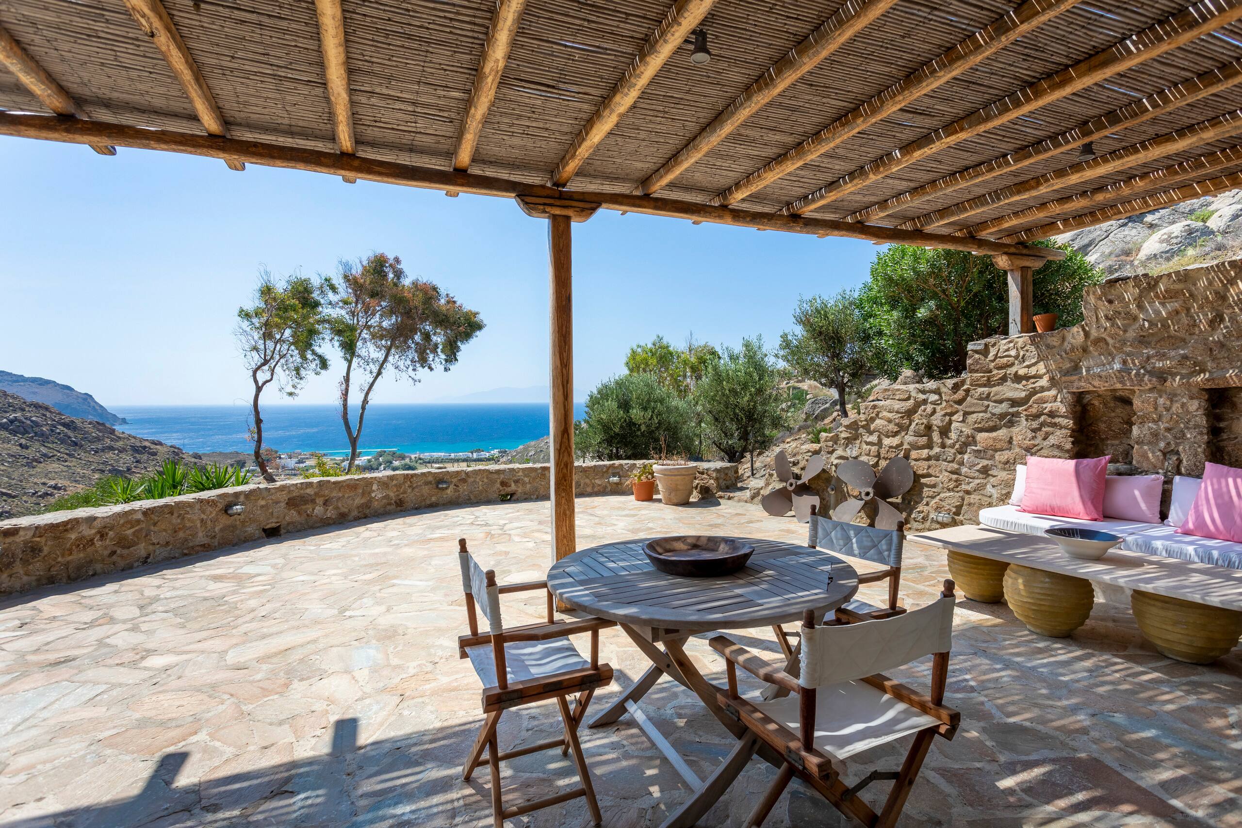 Mykonos.bliss Cyanea 35