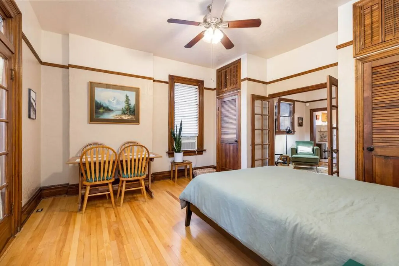 Craftsman Cabin - Historic Dtwn Avenues Apartment00 — photo 2