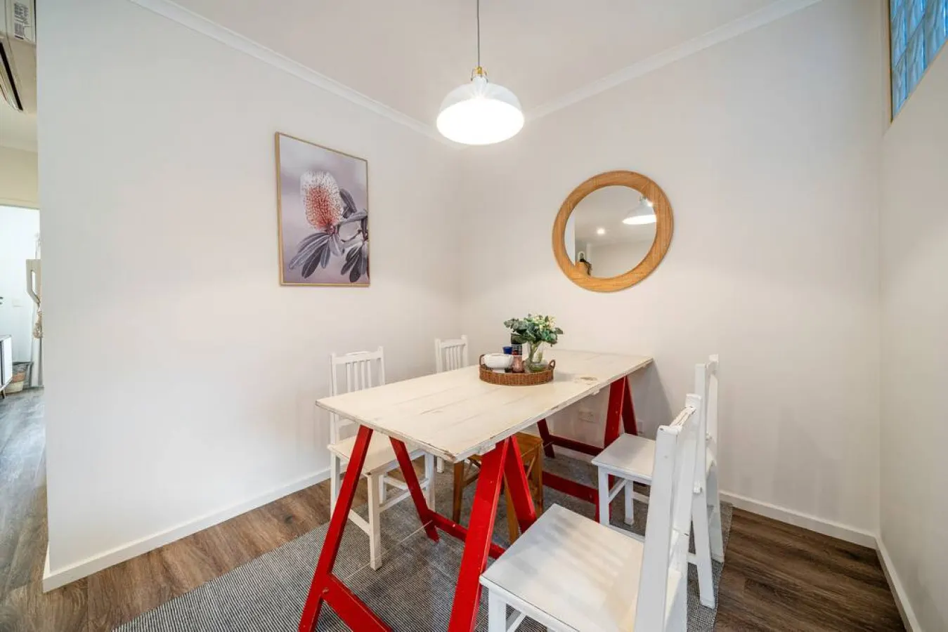 Melbourne St Explorer - A Central Urban Stay 13