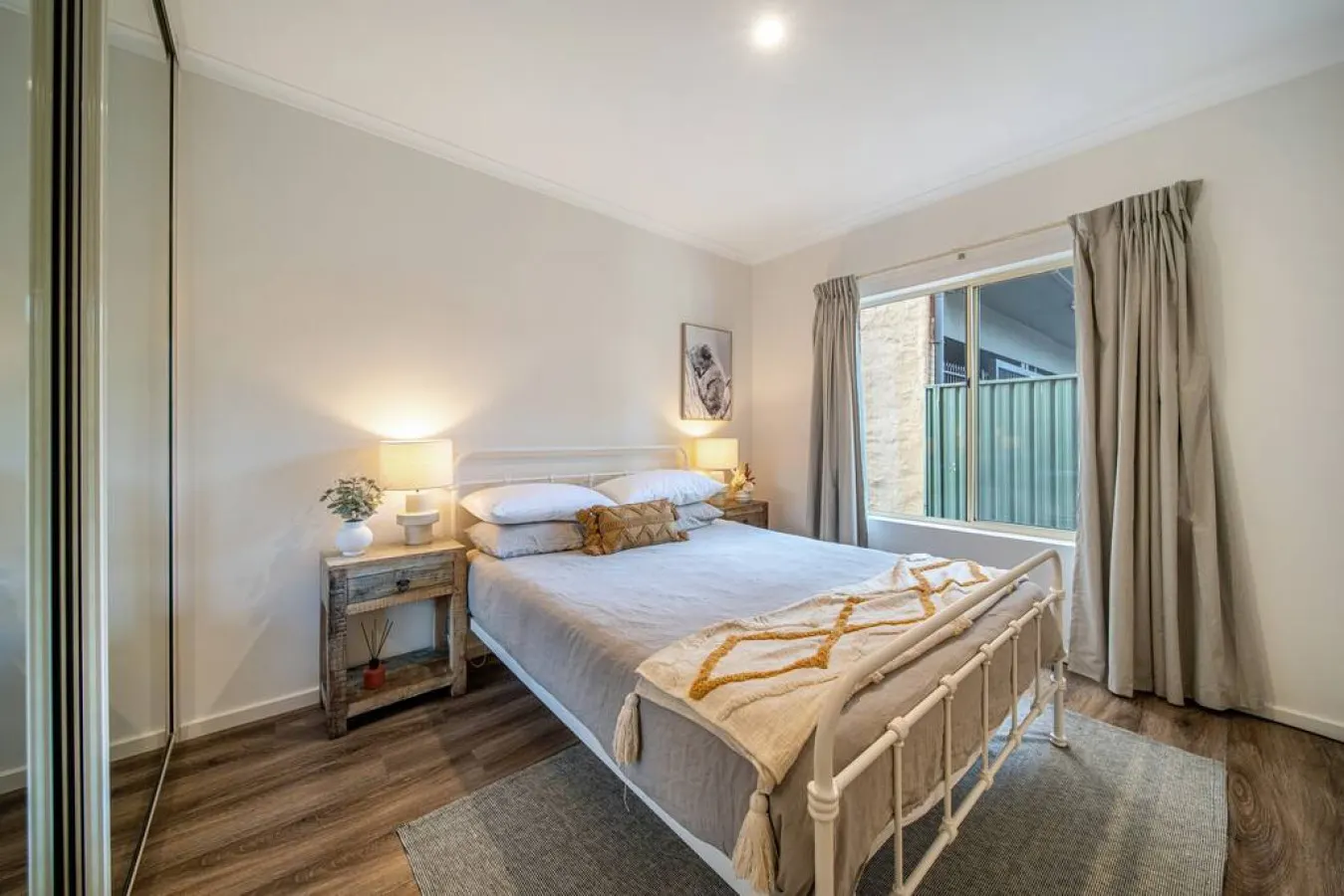 Melbourne St Explorer - A Central Urban Stay 14