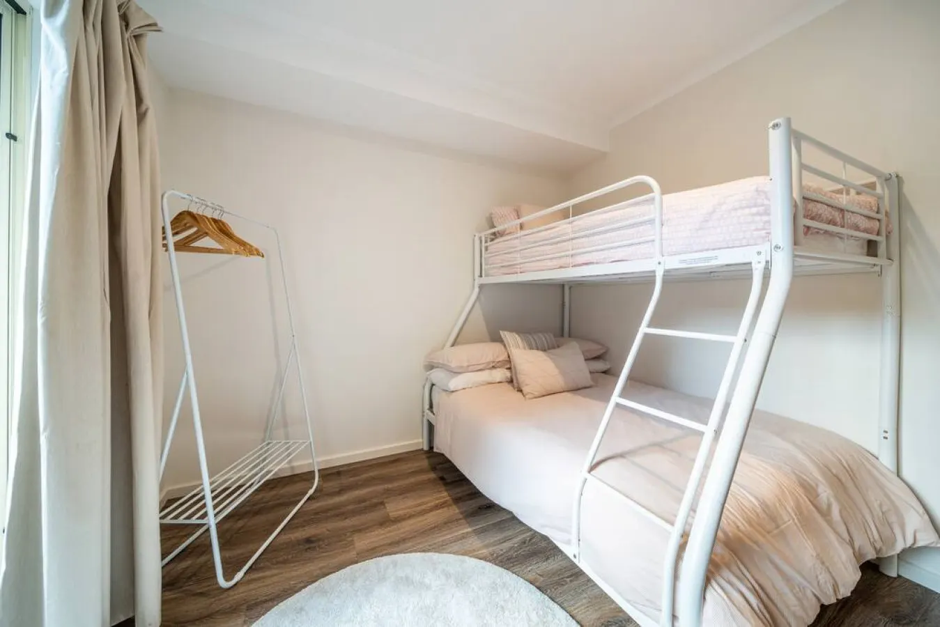 Melbourne St Explorer - A Central Urban Stay 18