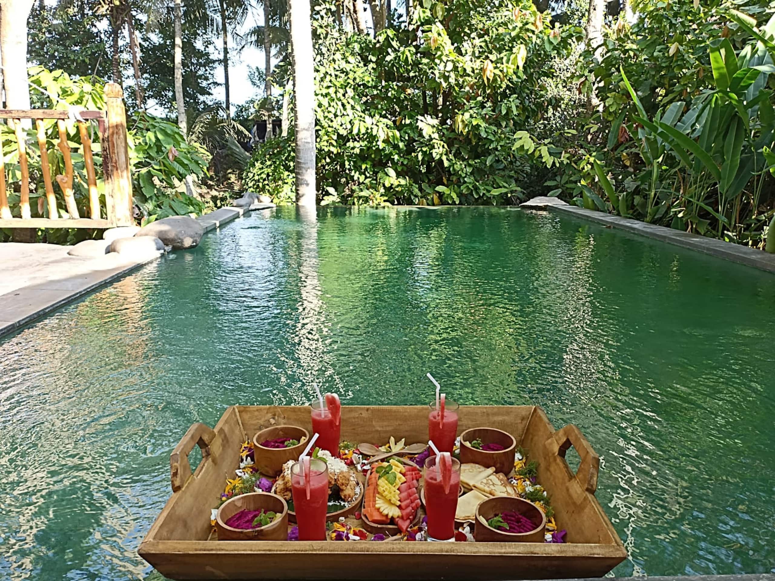 5BR Inspirit Ubud Unique Eco Villa by Rice Field — photo 2