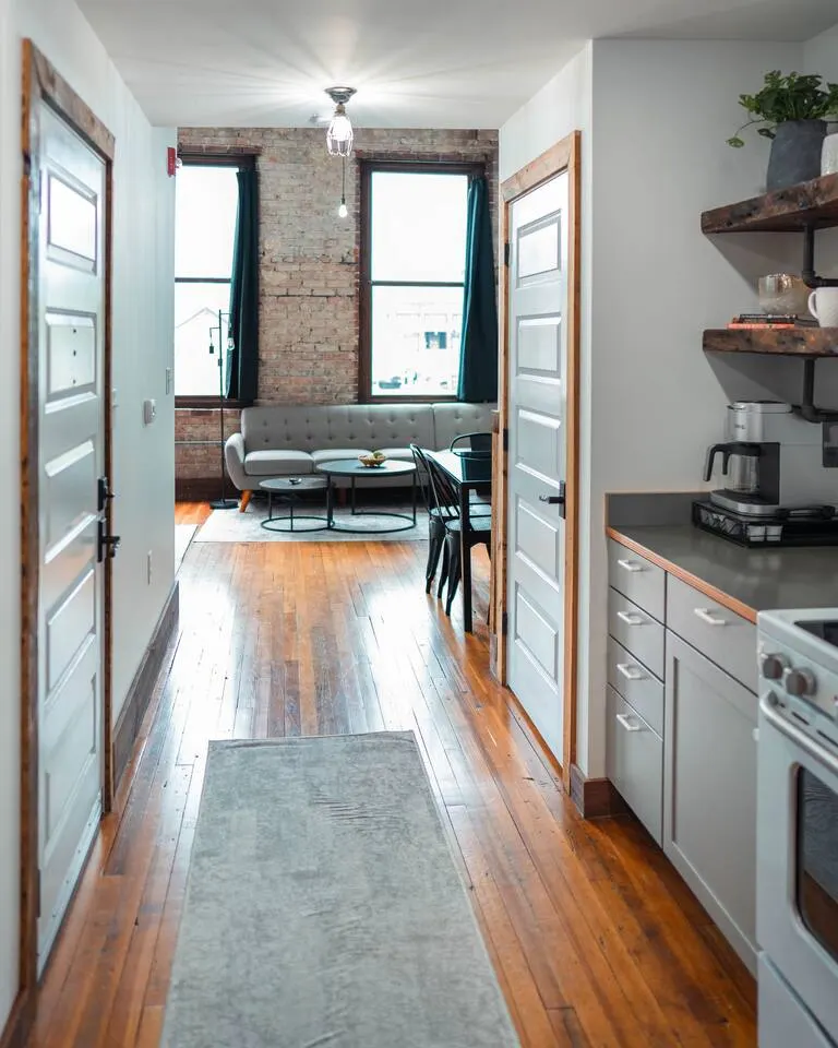 Large Studio Suite in the Middle of Downtown JC 13
