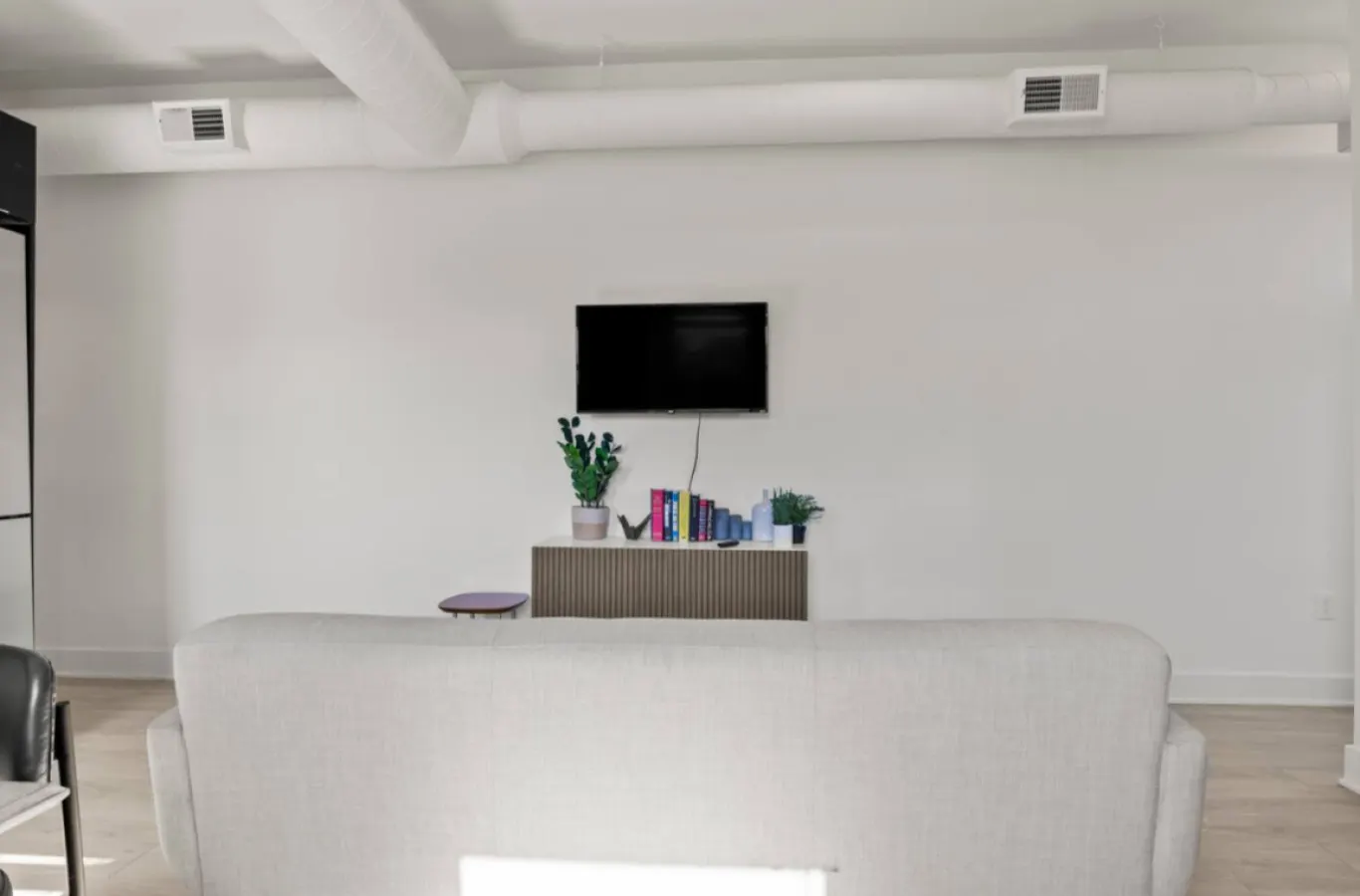 Cozy Stay at Franklin Park/Wi-Fi 13