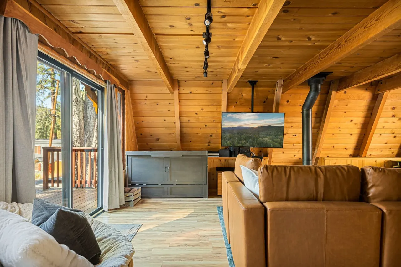 Pines & Peaks: Trending A-Frame, SPA, Games & AC 12