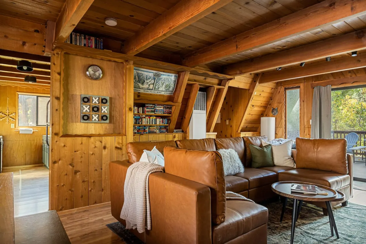 Pines & Peaks: Trending A-Frame, SPA, Games & AC 13