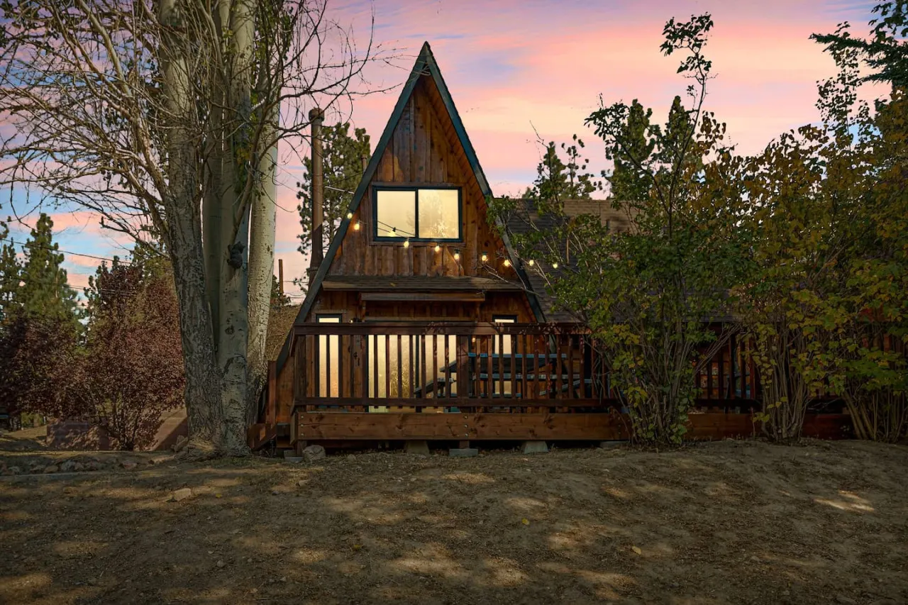 Pines & Peaks: Trending A-Frame, SPA, Games & AC 5
