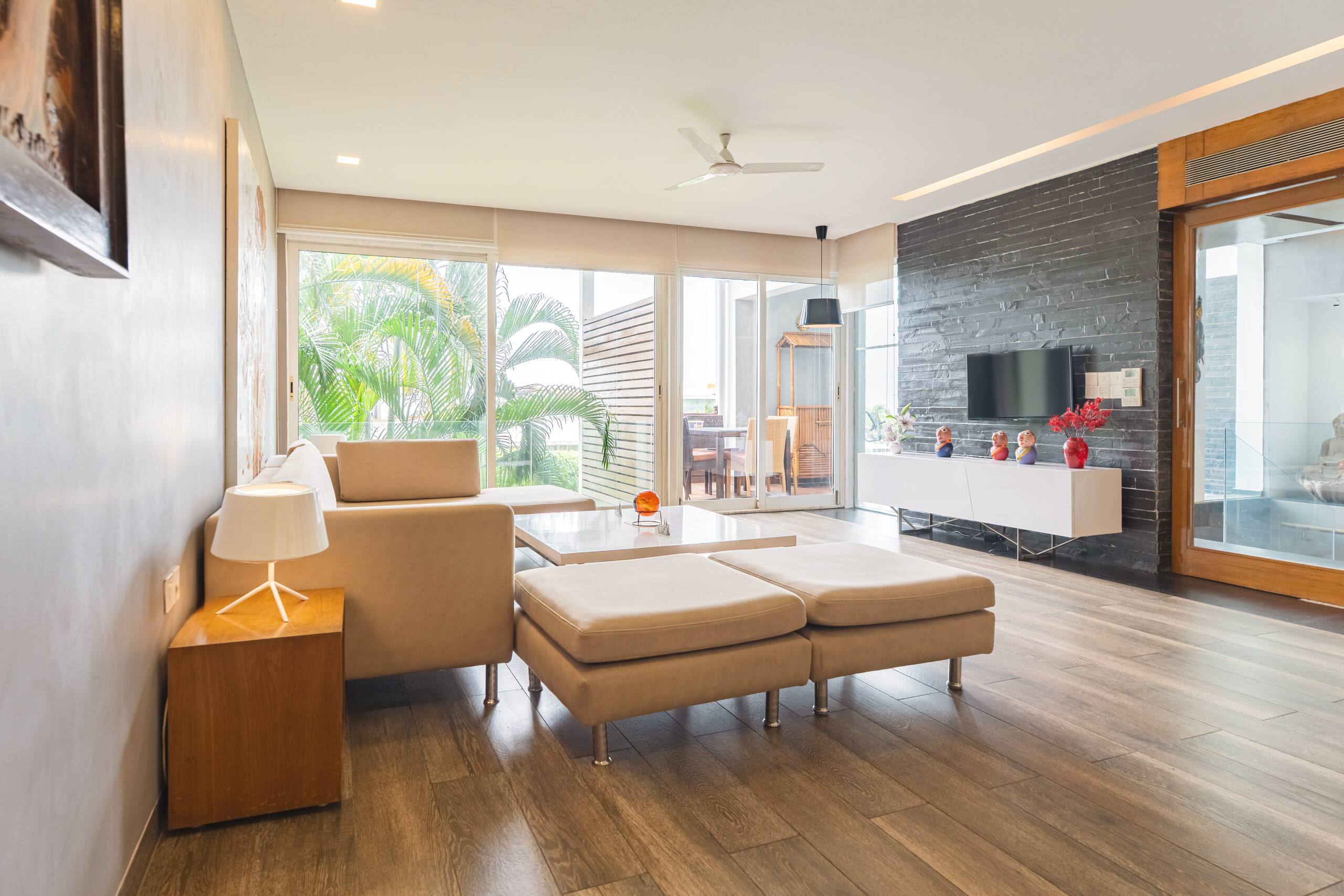 Villa Bianca  by StayJade | Pvt Pool | Nr Airport 13
