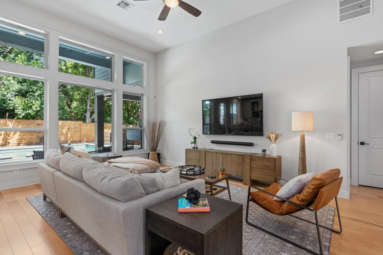 Zilker Home with Heated Pool, Hot Tub, Walkable 7