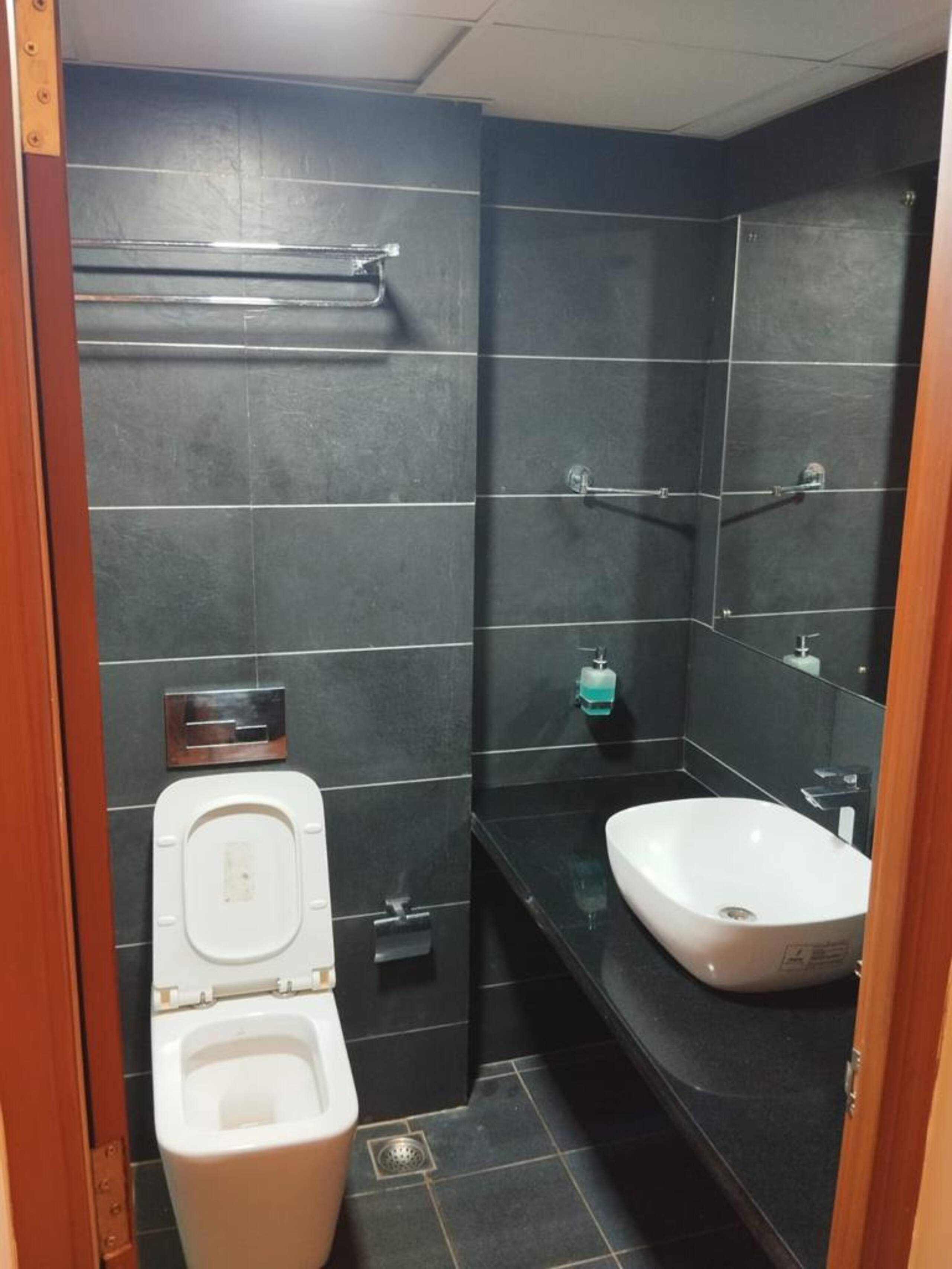 Cuckoo's Nest villa in Vagamon, 10