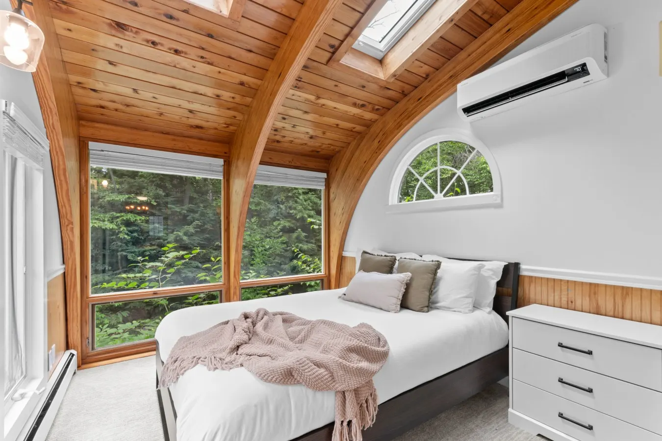 White Cap Cabin Hot Tub, Games Room, Fire Pit 3