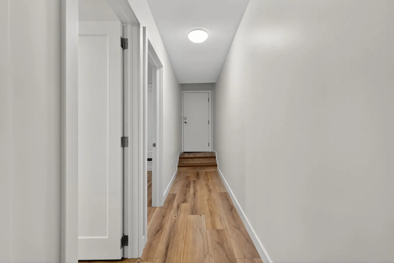 Aurora Haven 2BR Napanee Netflix Parking 11