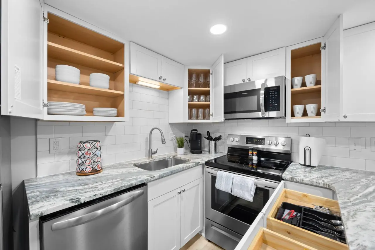 The Oceanfront Oasis 10