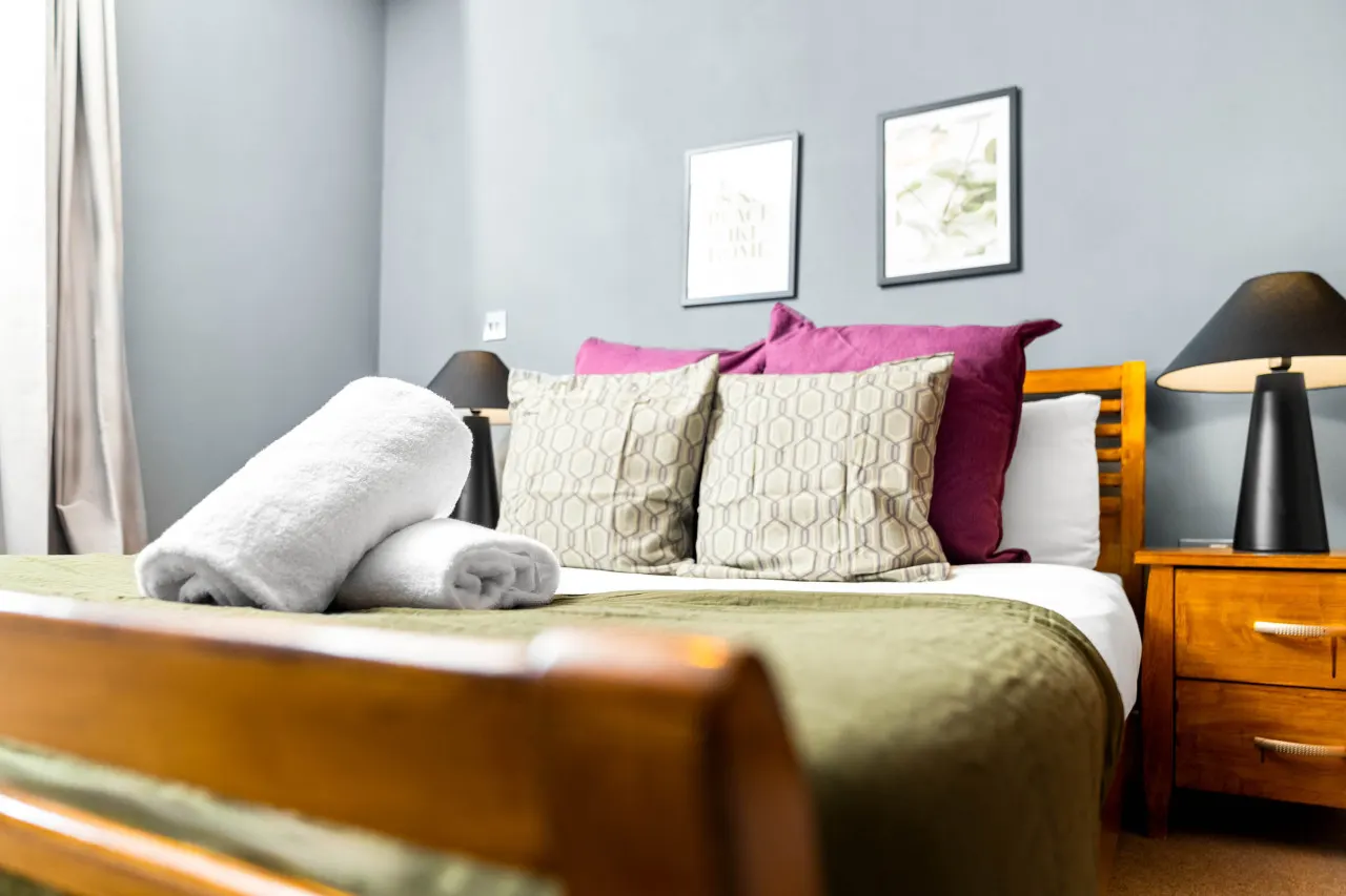 City Centre Apartment - China Town - Secure Parking - Balcony 18