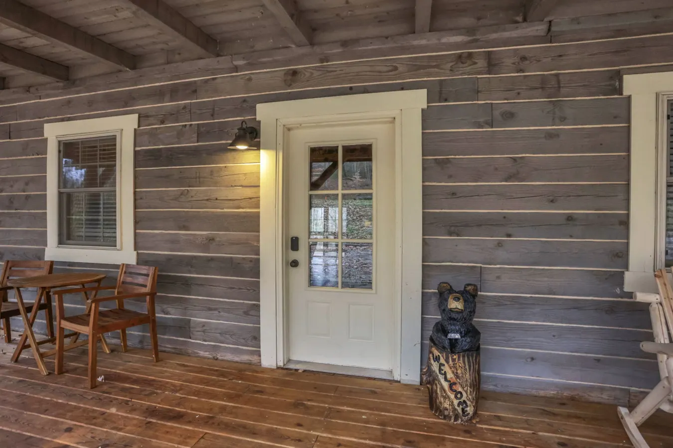 Timber Bear Lodge 8