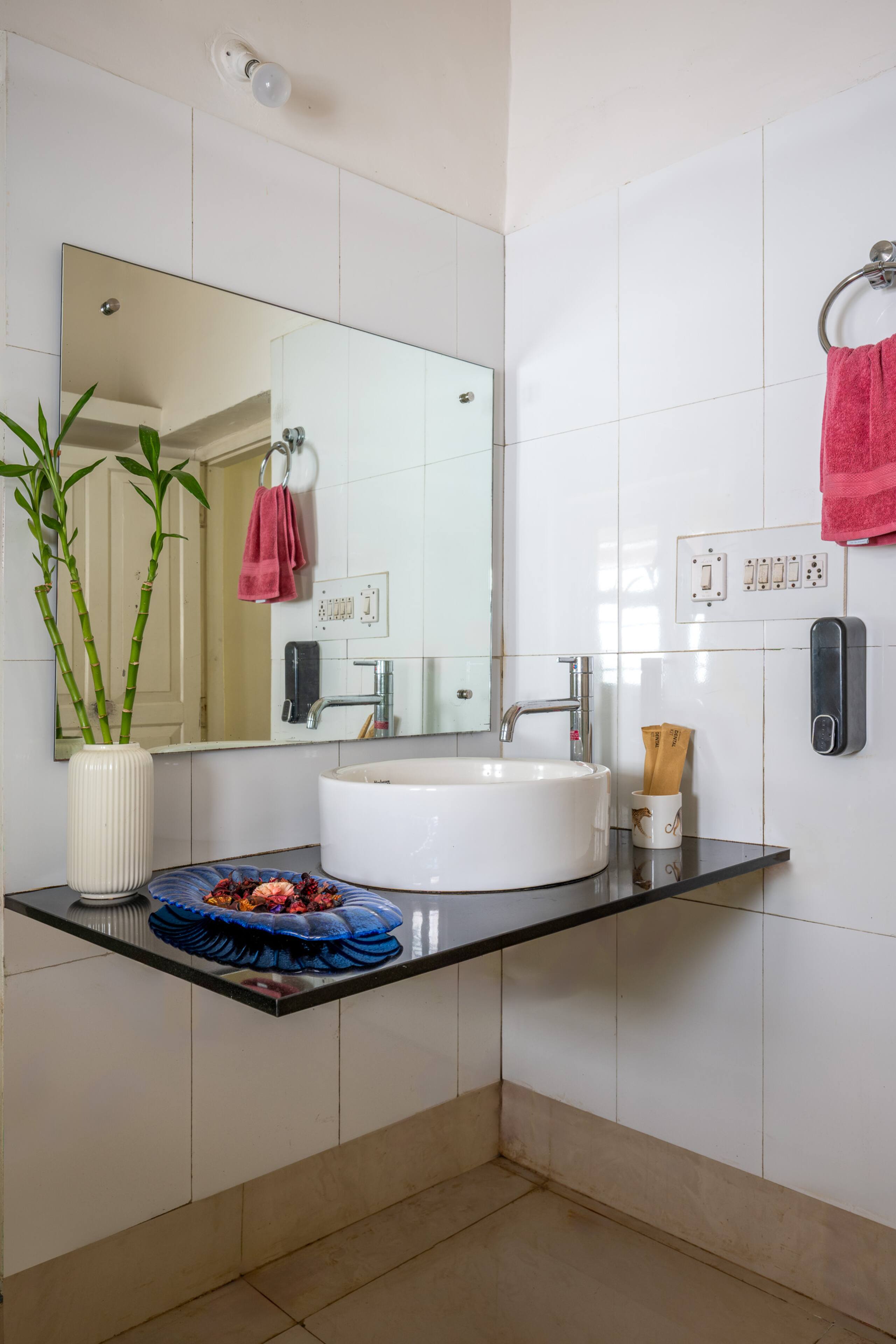 The Annexure by Raho Remote Work Estate Stay 18